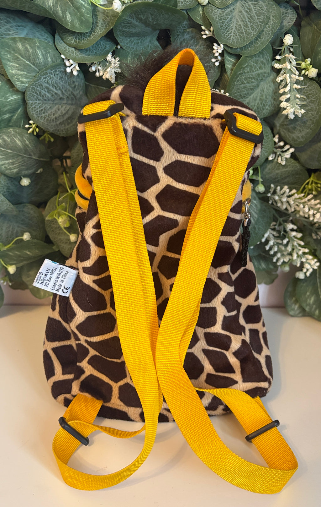 Jellycat Vintage Giraffe Backpack | 1991
