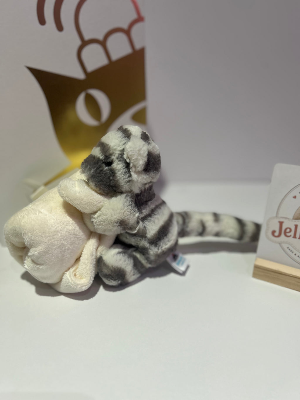 Jellycat Sasha Snow tiger Soother