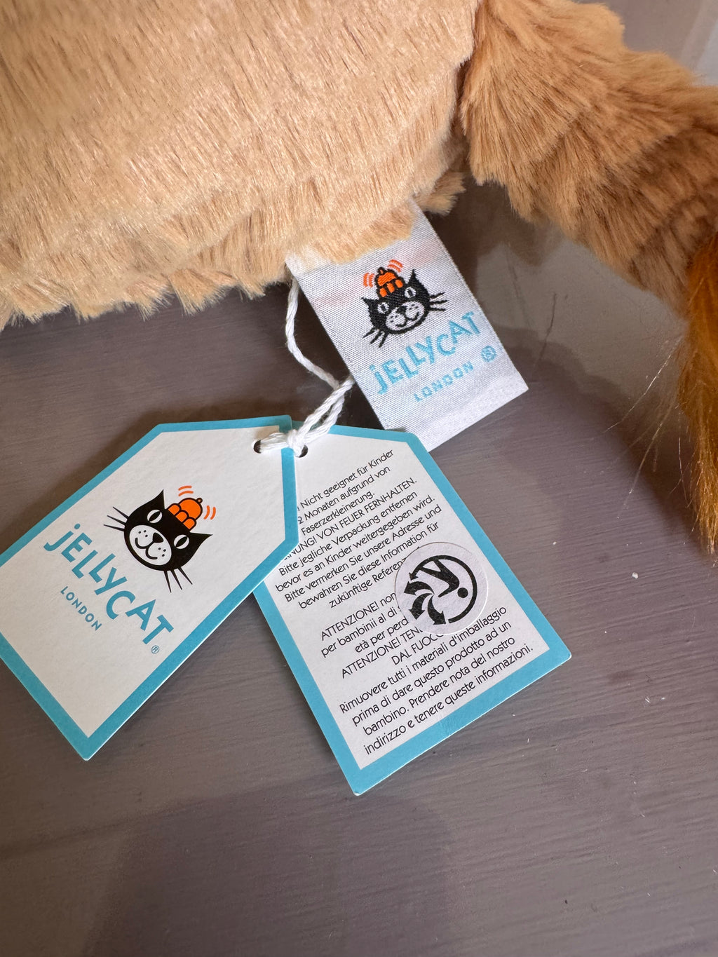 Medium Fuddlewuddle lion