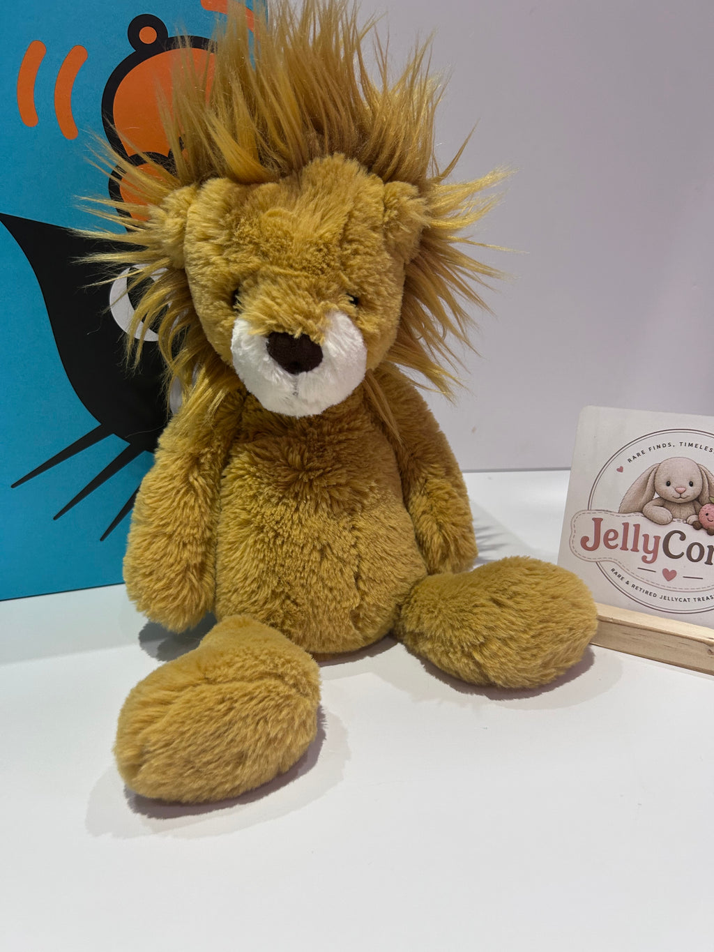 Wumper Lion
