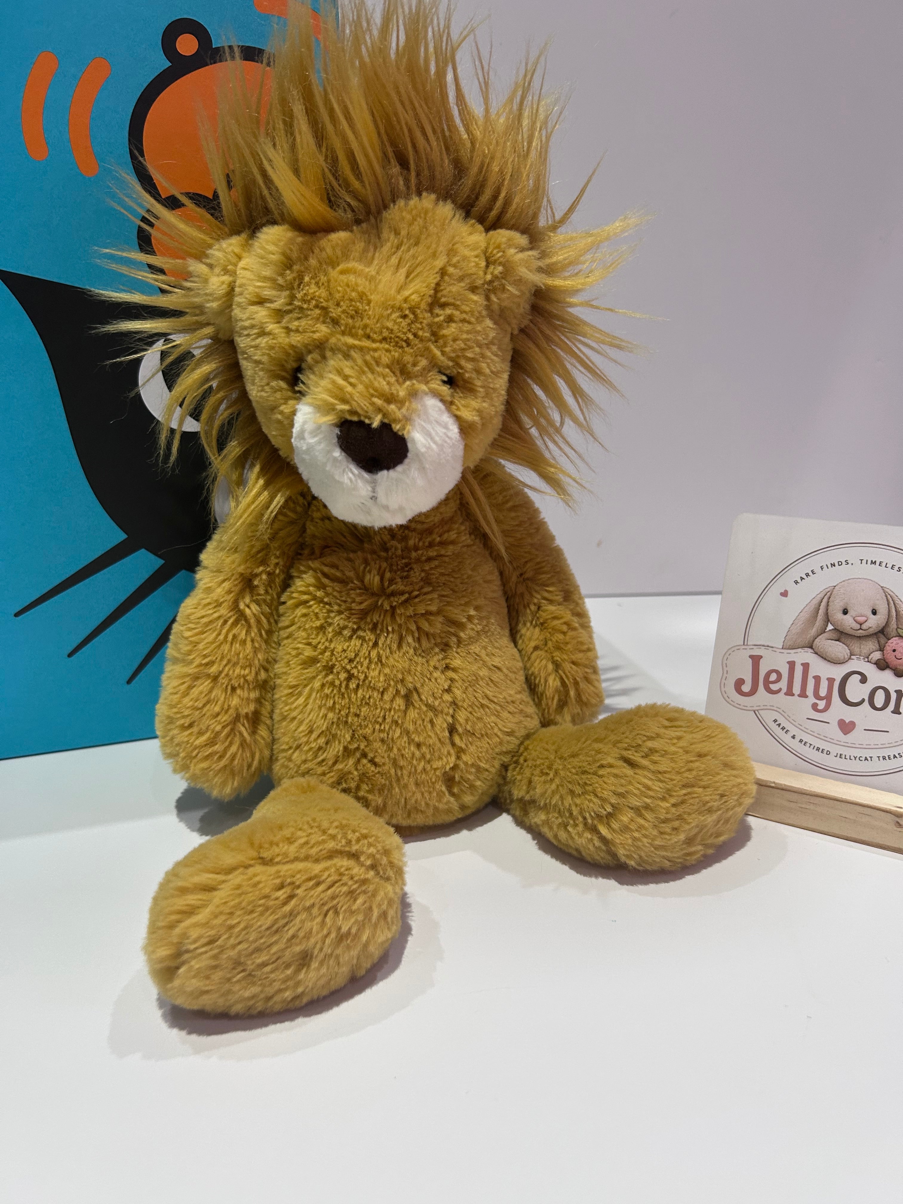 Wumper Lion