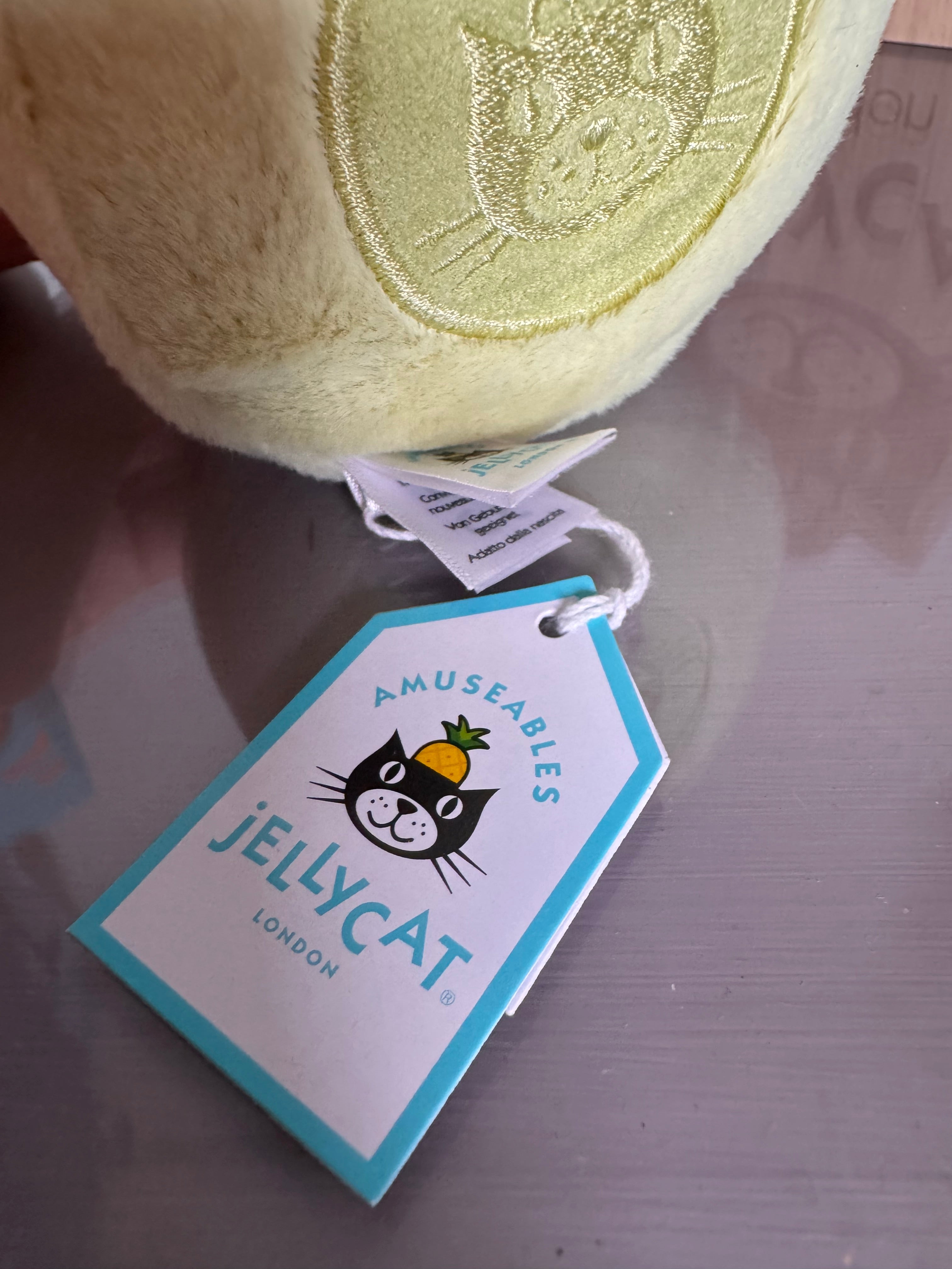 Max Macaron