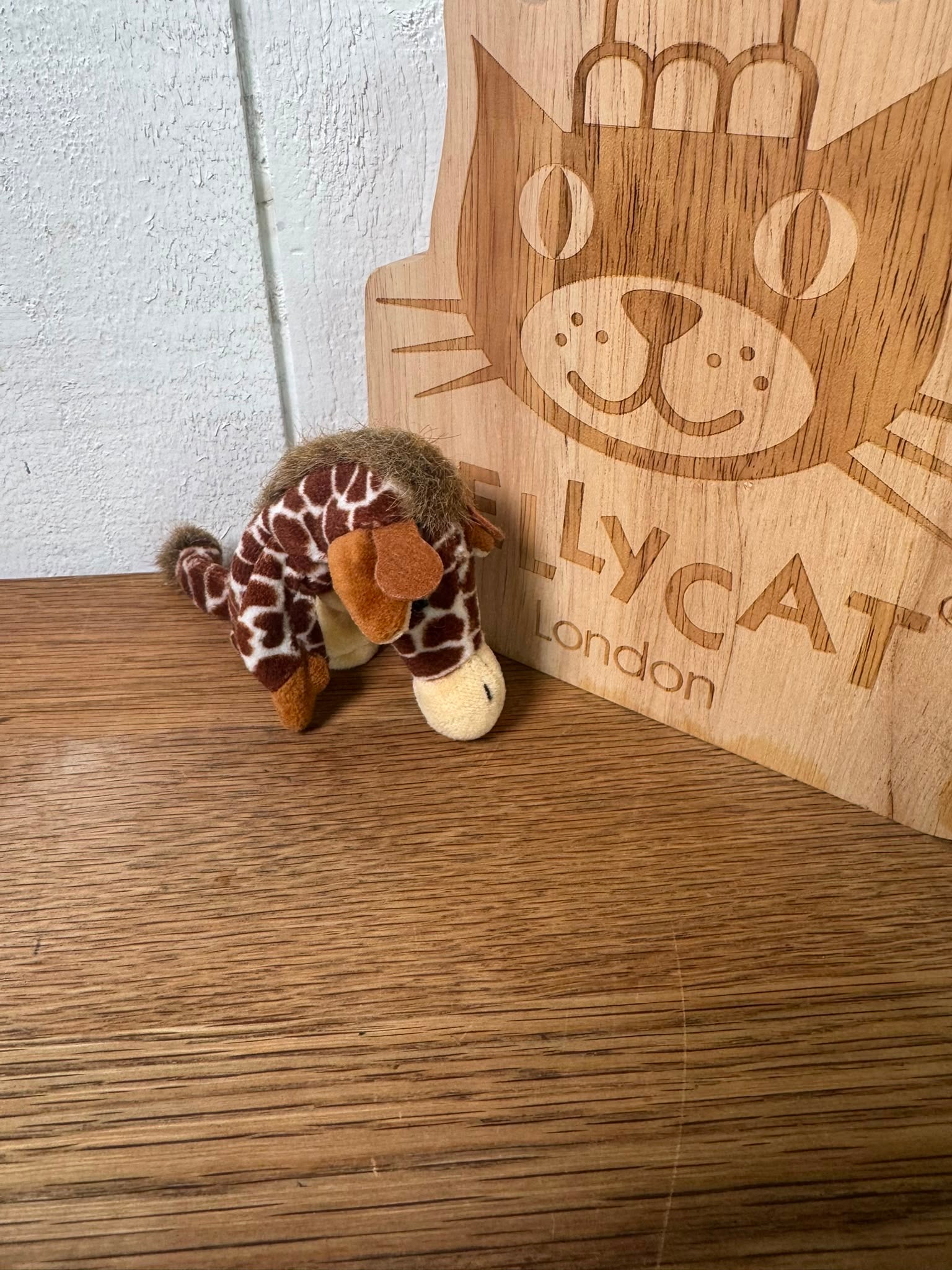Jellycat Giraffe Finger Puppet