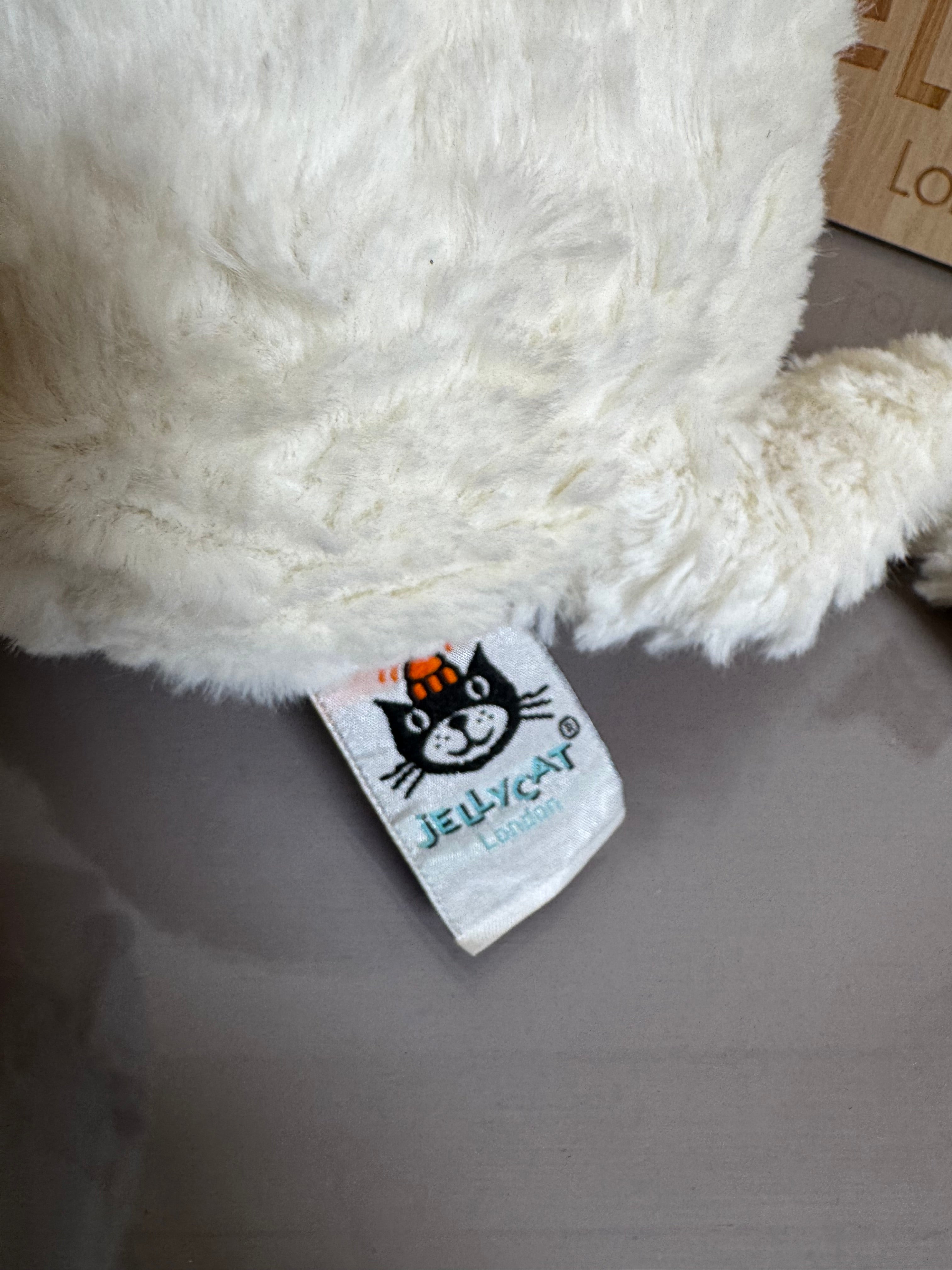 Jellycat Fuddlewuddle Cream Cat