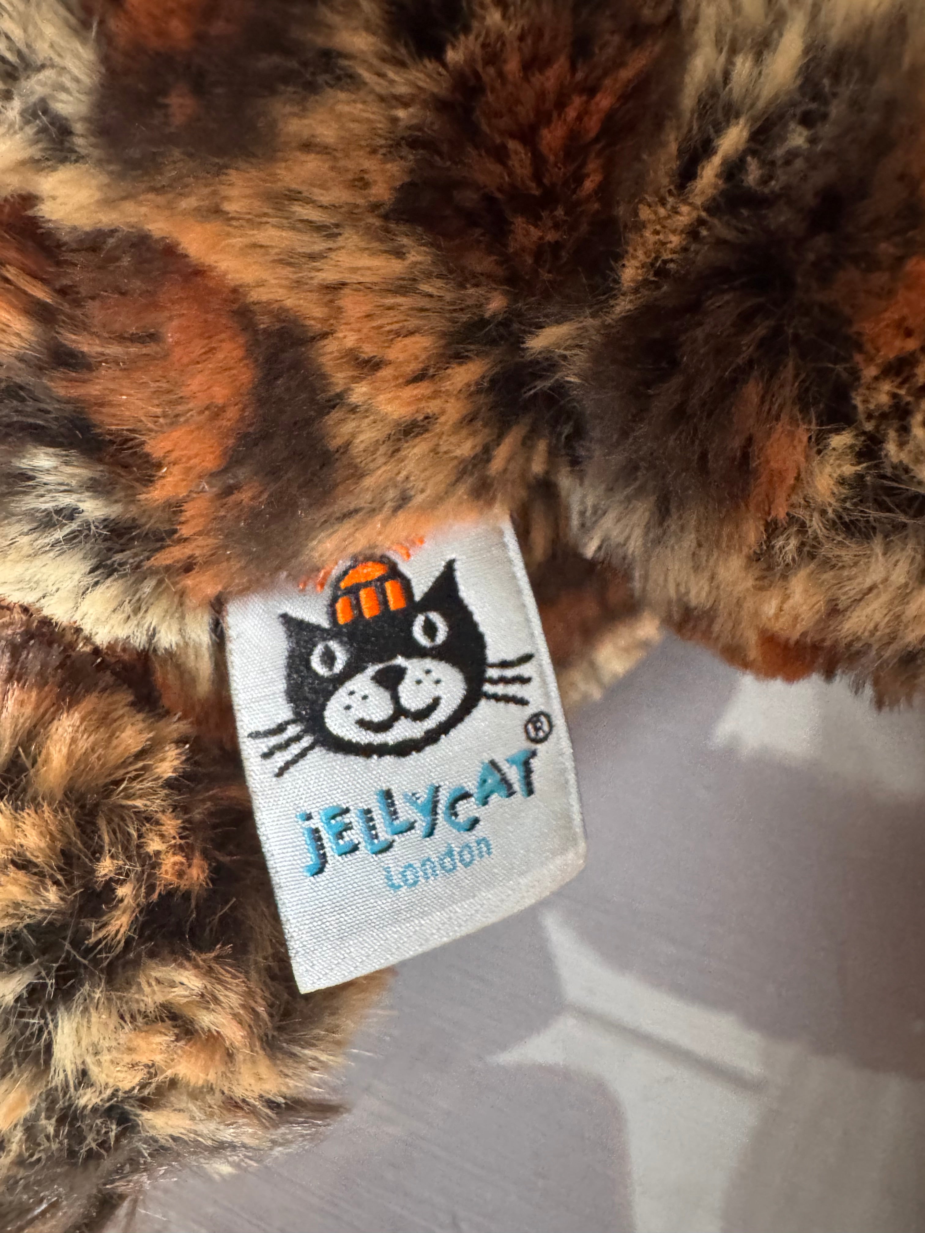 Livi Leopard (large)