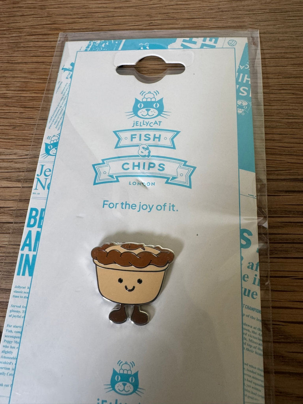 Jellycat Fish Pie Pin Badge //London Exclusive