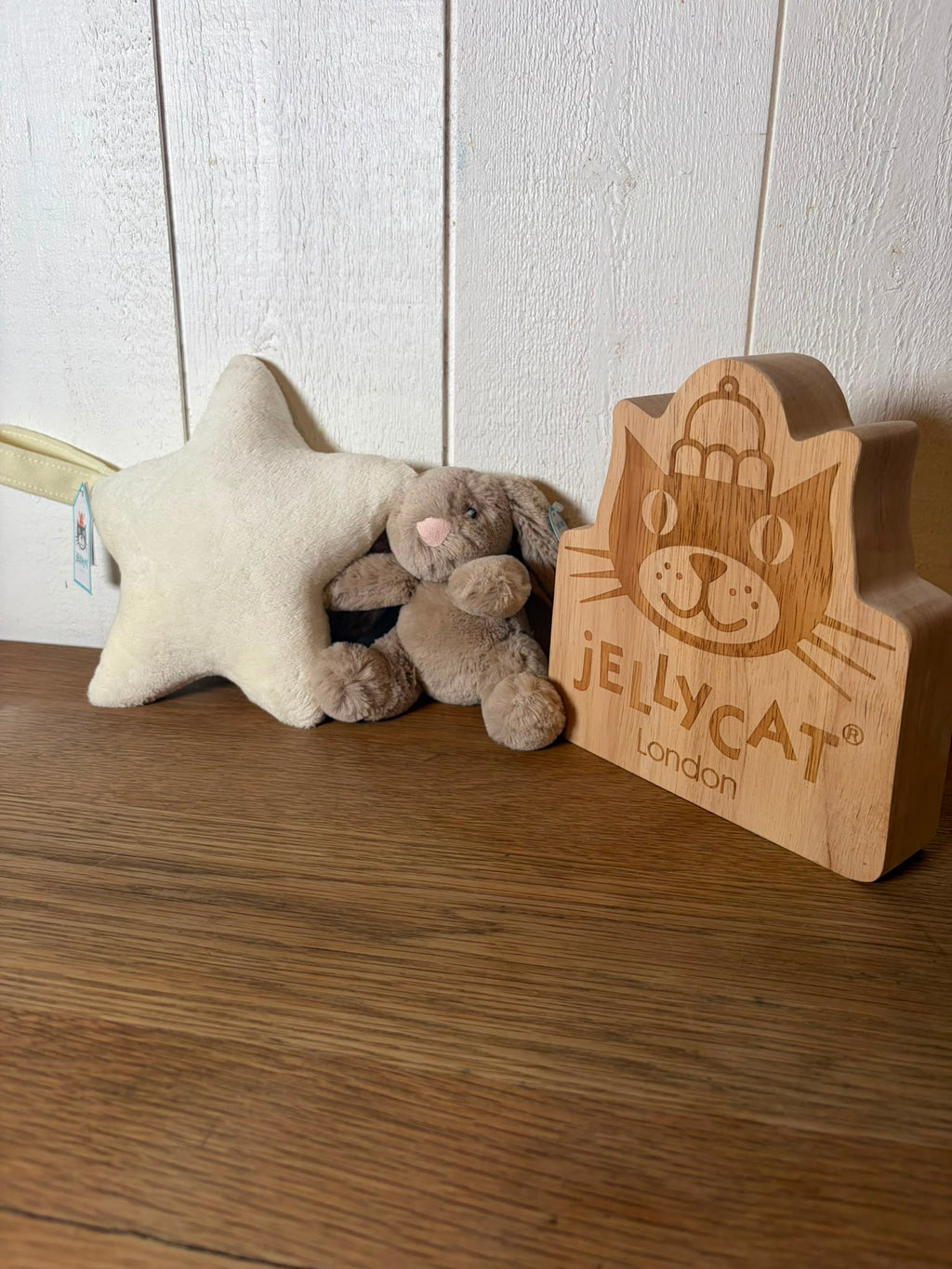 Jellycat Bashful Bunny Musical Pull 28cm - Beige