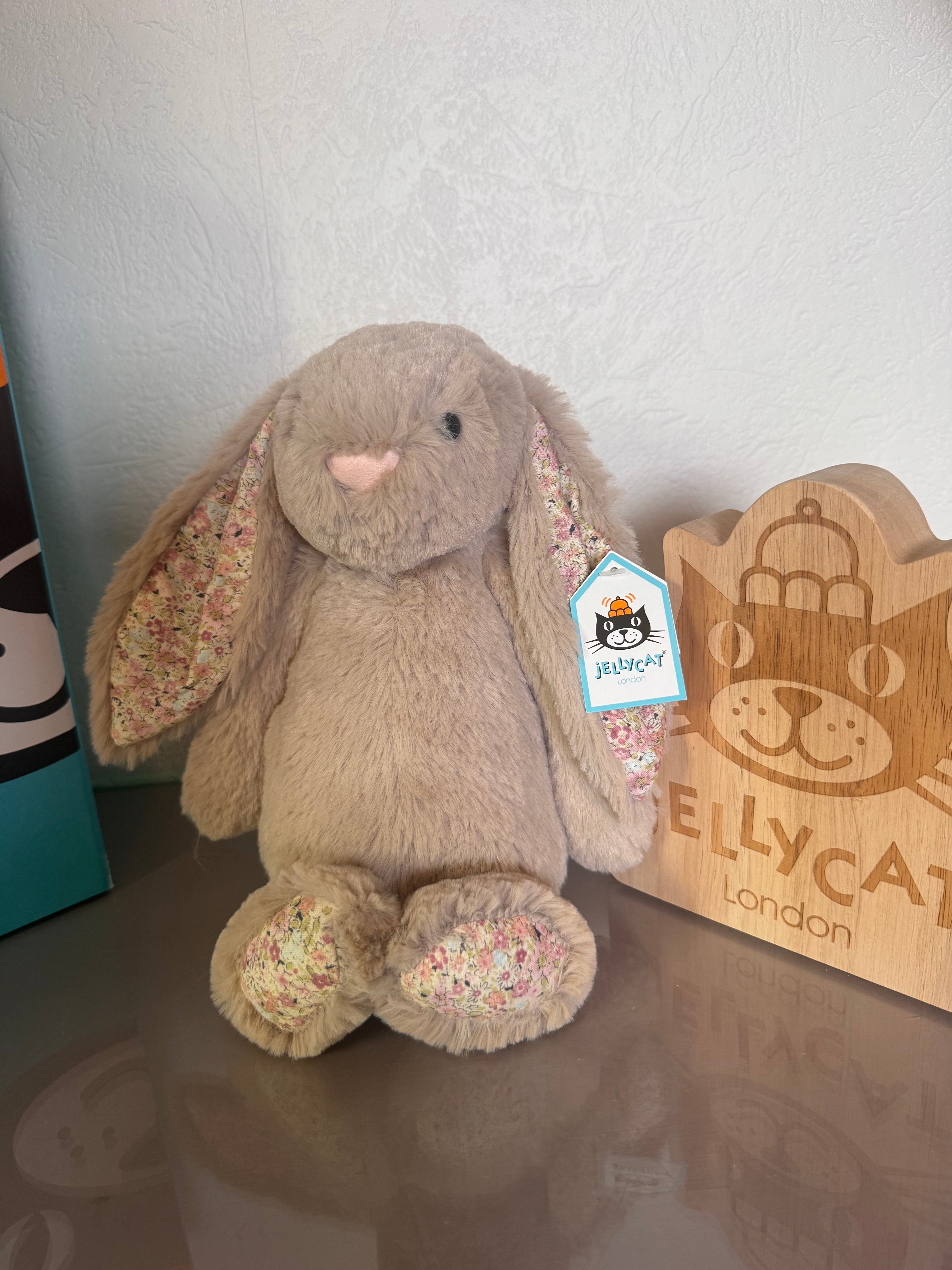 medium Blossom Bea Beige Bunny – The Jelly Corner