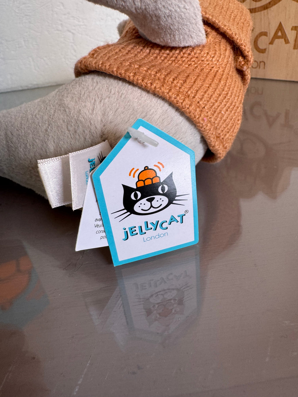 Cozy Crew Seal
