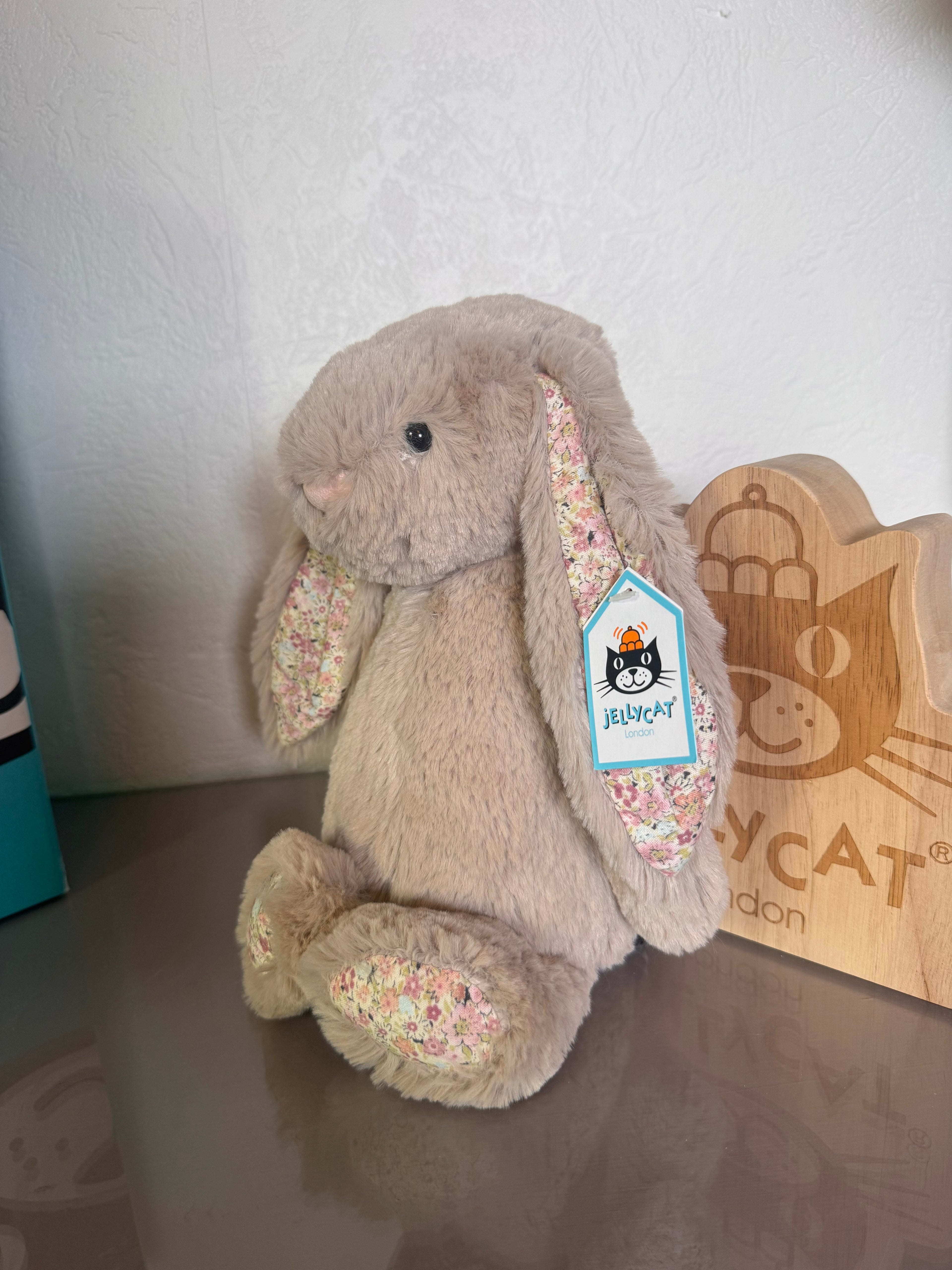medium Blossom Bea Beige Bunny