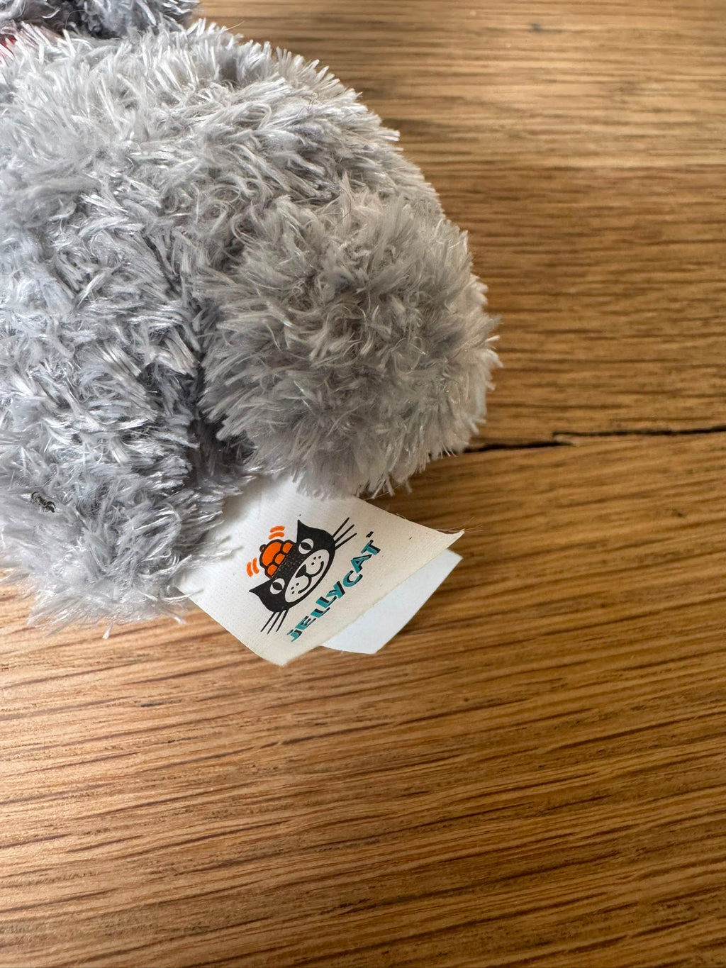Jellycat Vibrating Bobtail Pet Mouse