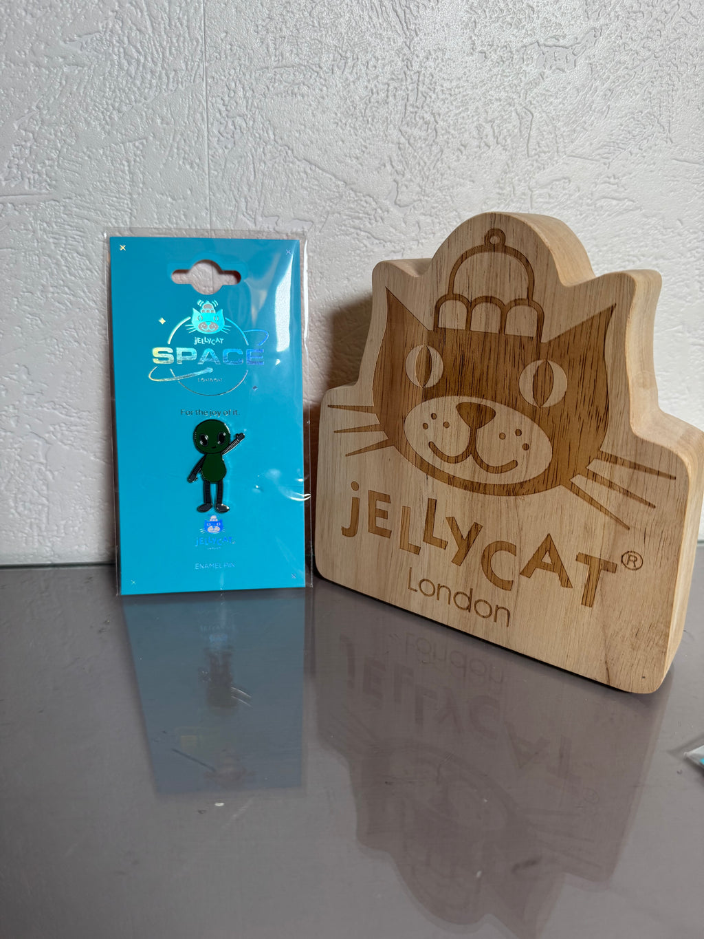 Jellycat Space Zyllan Alien Pin, Seoul Exclusive