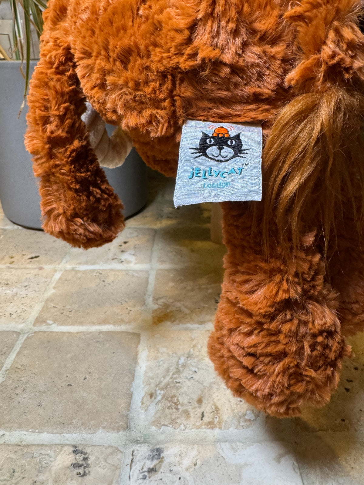 Jellycat Furryosity woolly Mammoth