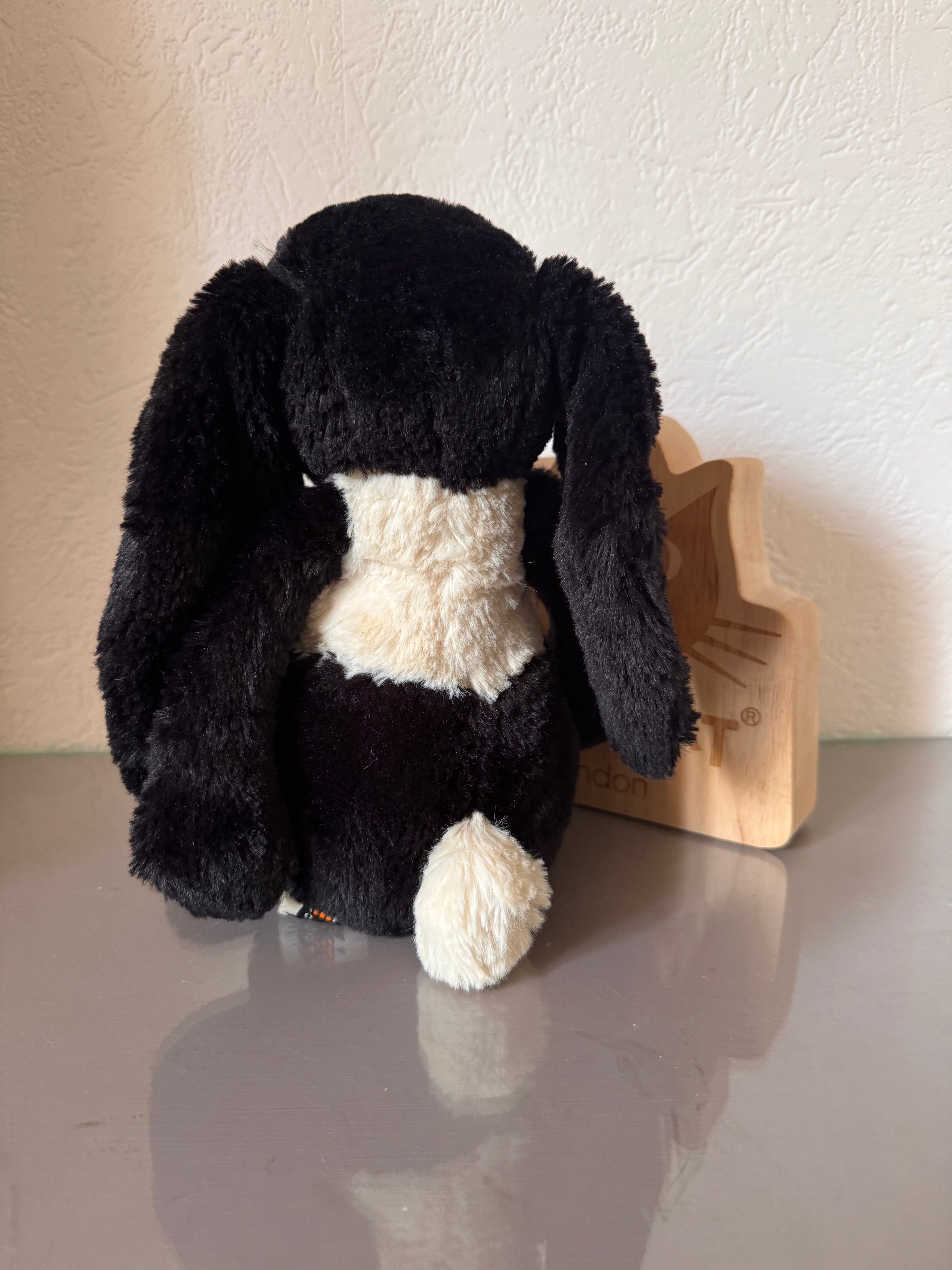 Medium Dutch Bunny
