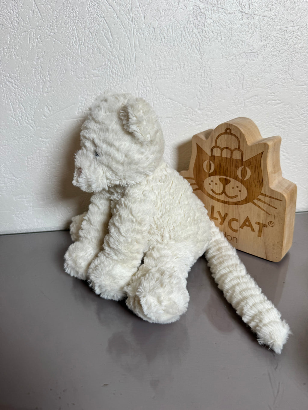 Jellycat Fuddlewuddle Cream Cat