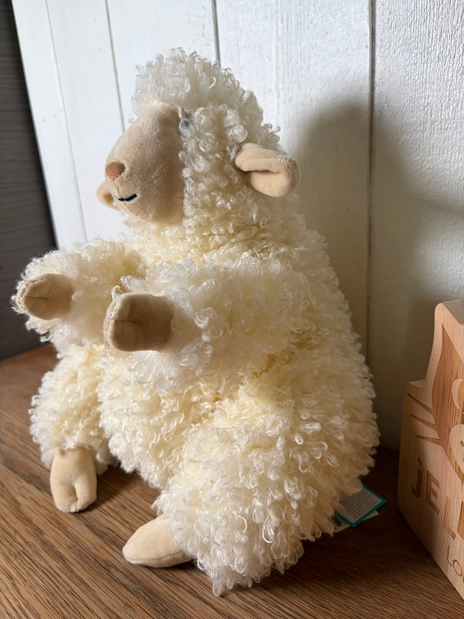 Jellycat Bobbleton Sheep