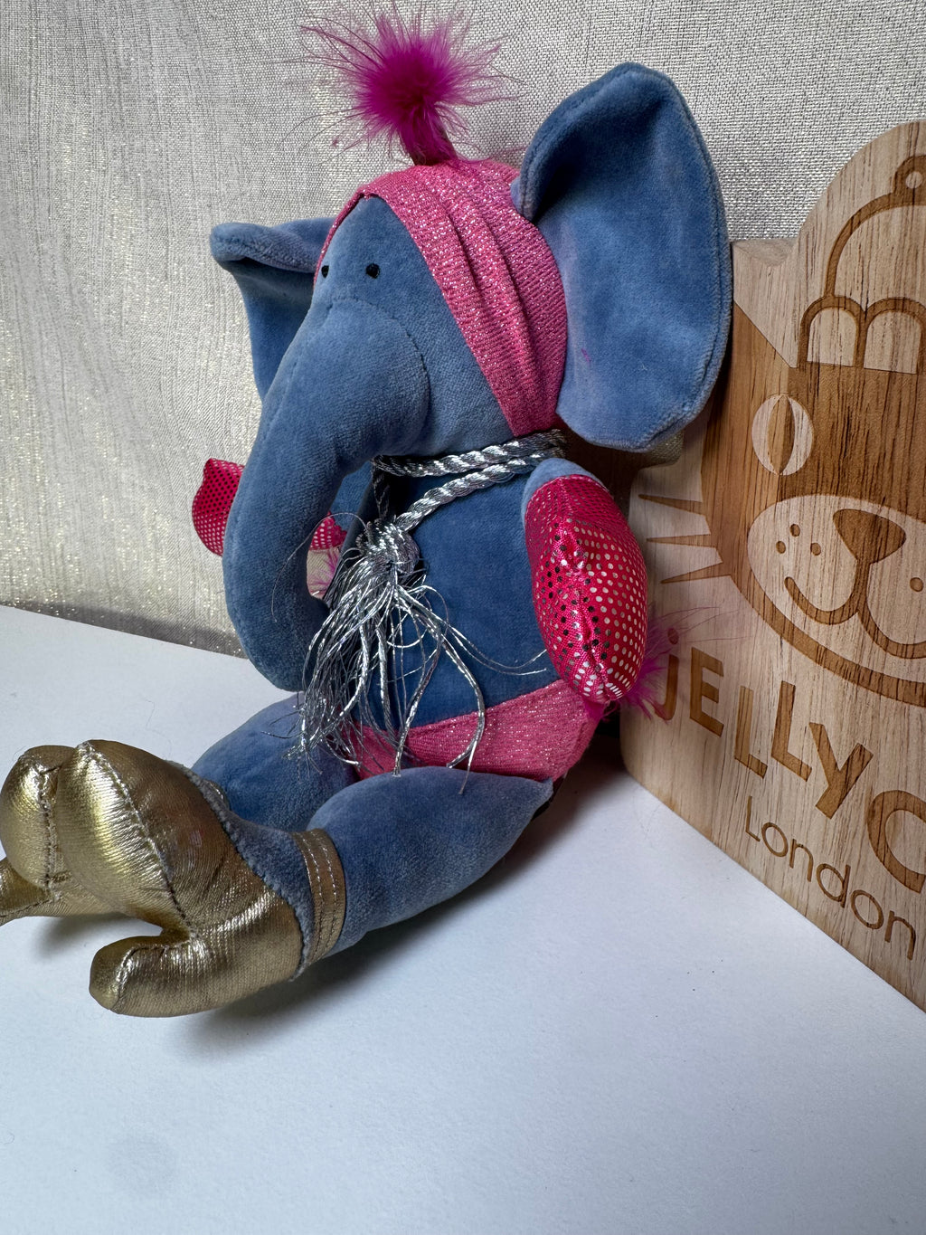 Jellycat Diva Las Vegas Elephant