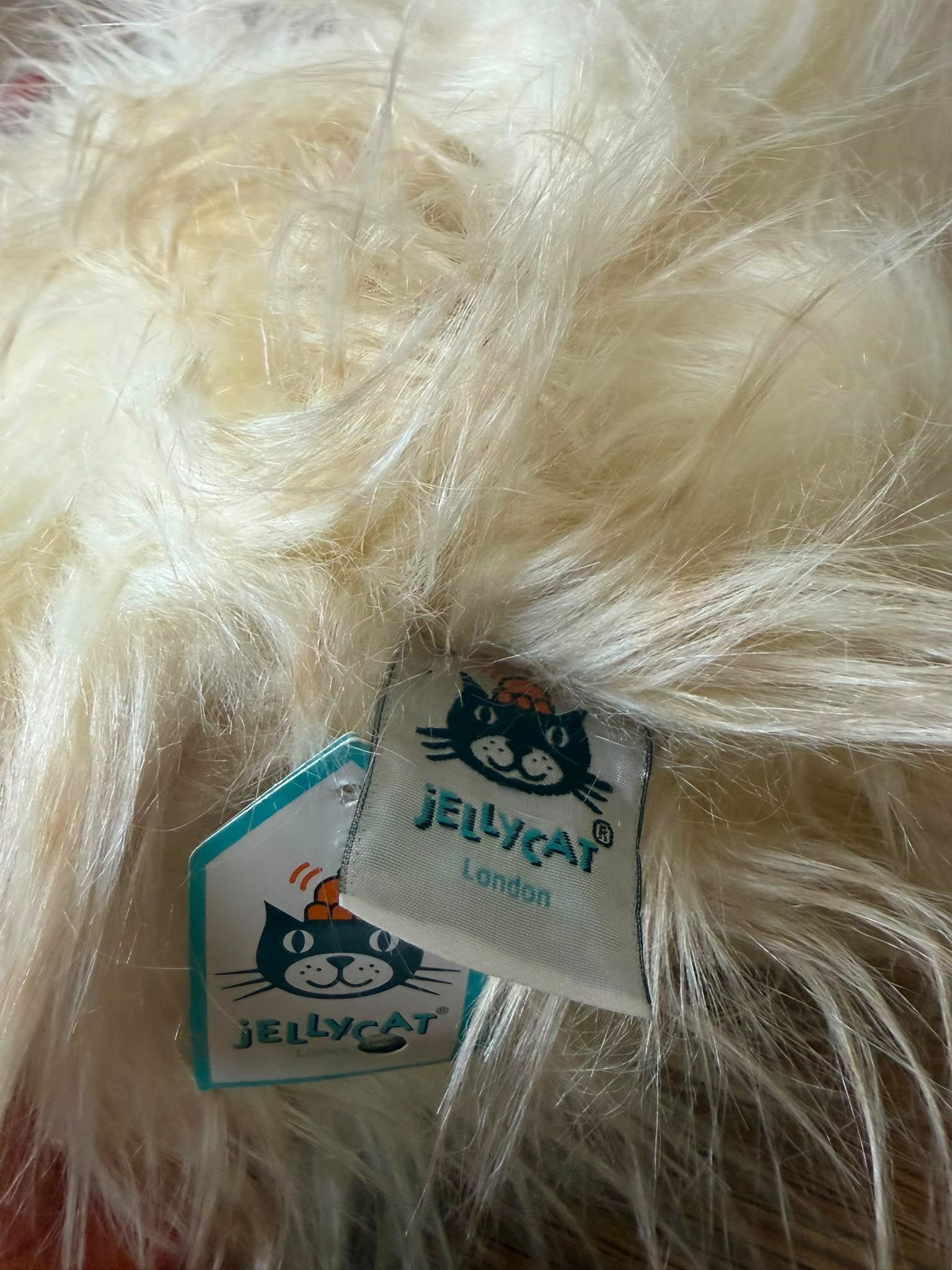 Jellycat Charlie Chicken - Hole in tag