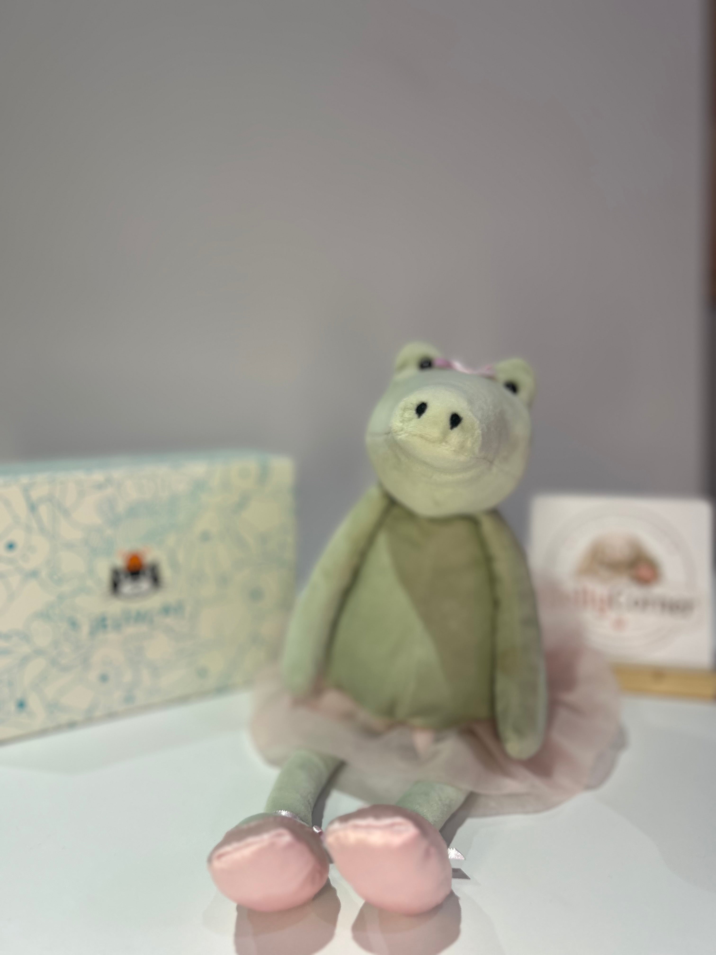 Darcy Dancing Alligator