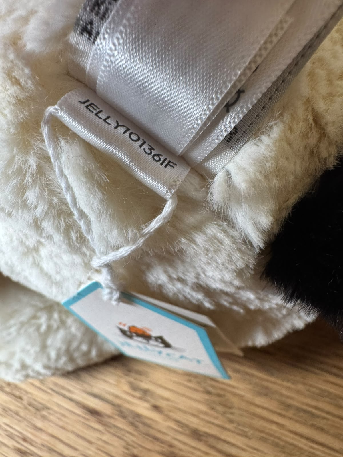 Jellycat Bashful Winter Puppy