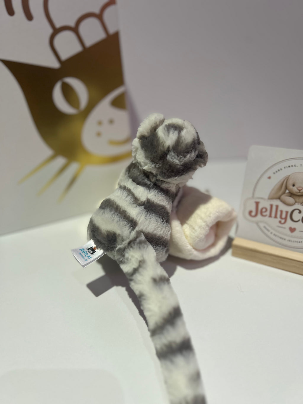 Jellycat Sasha Snow tiger Soother