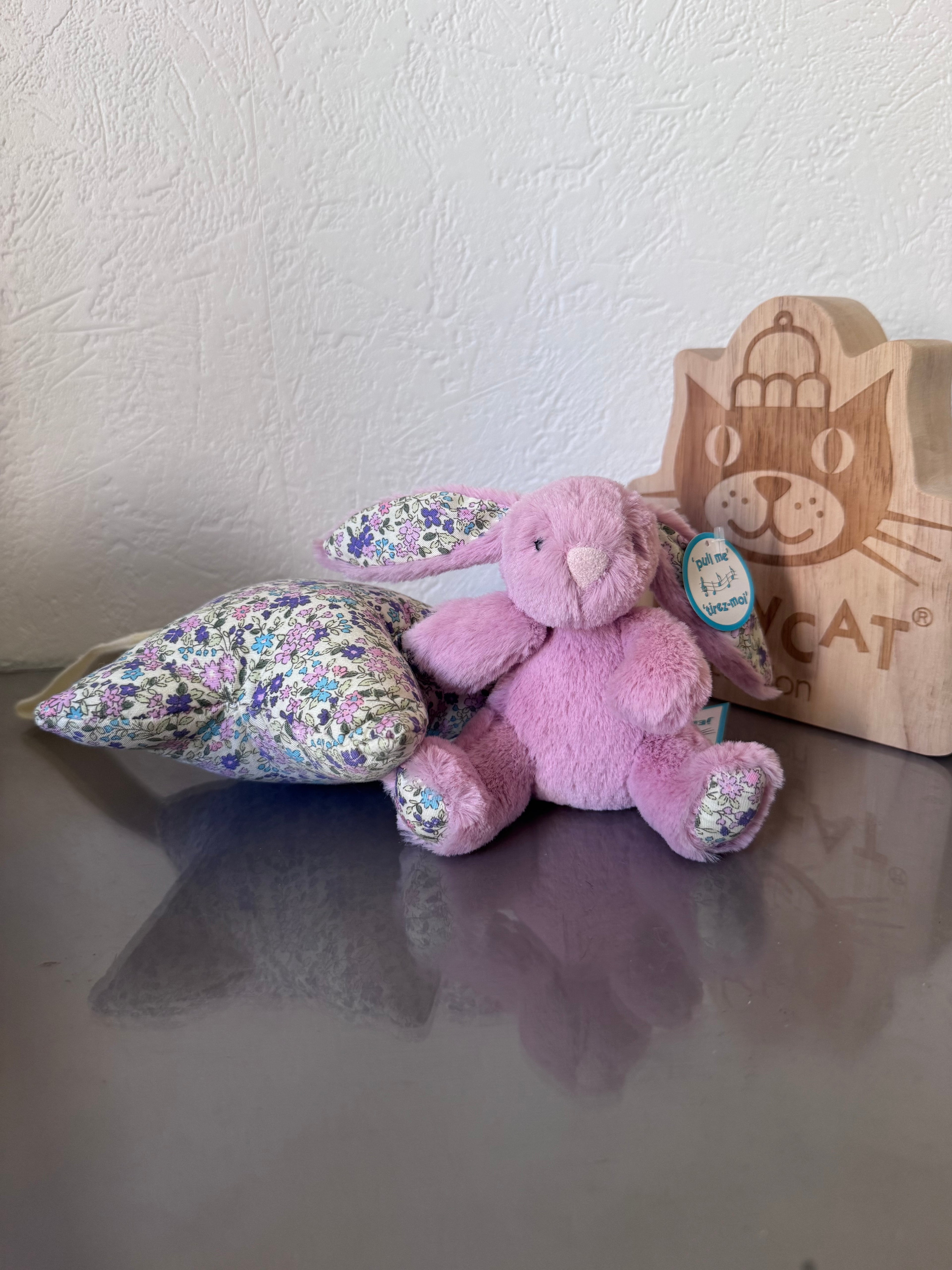 Blossom Tulip Bunny Star Musical Pull