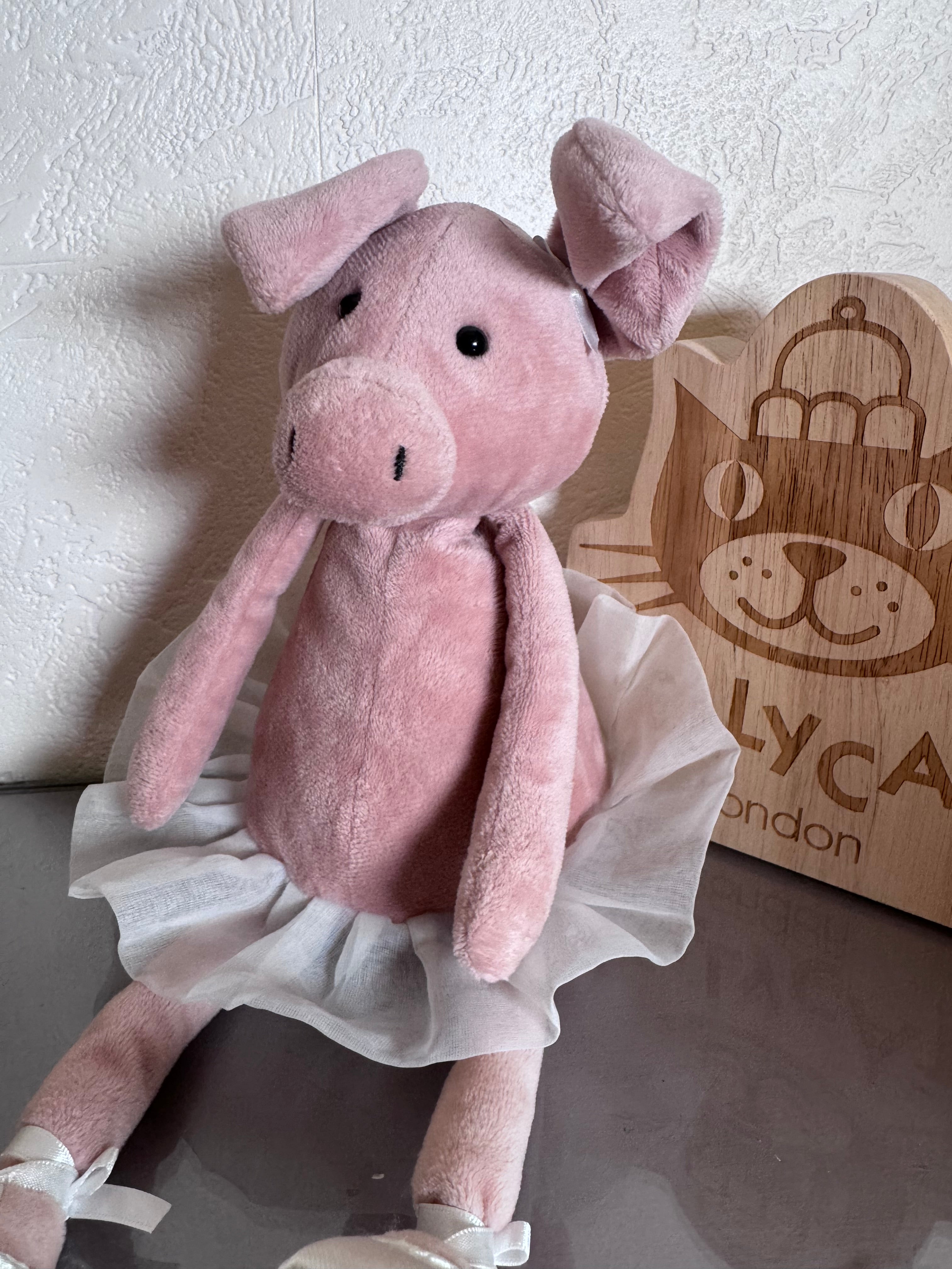 Jellycat dancing darcey piglet
