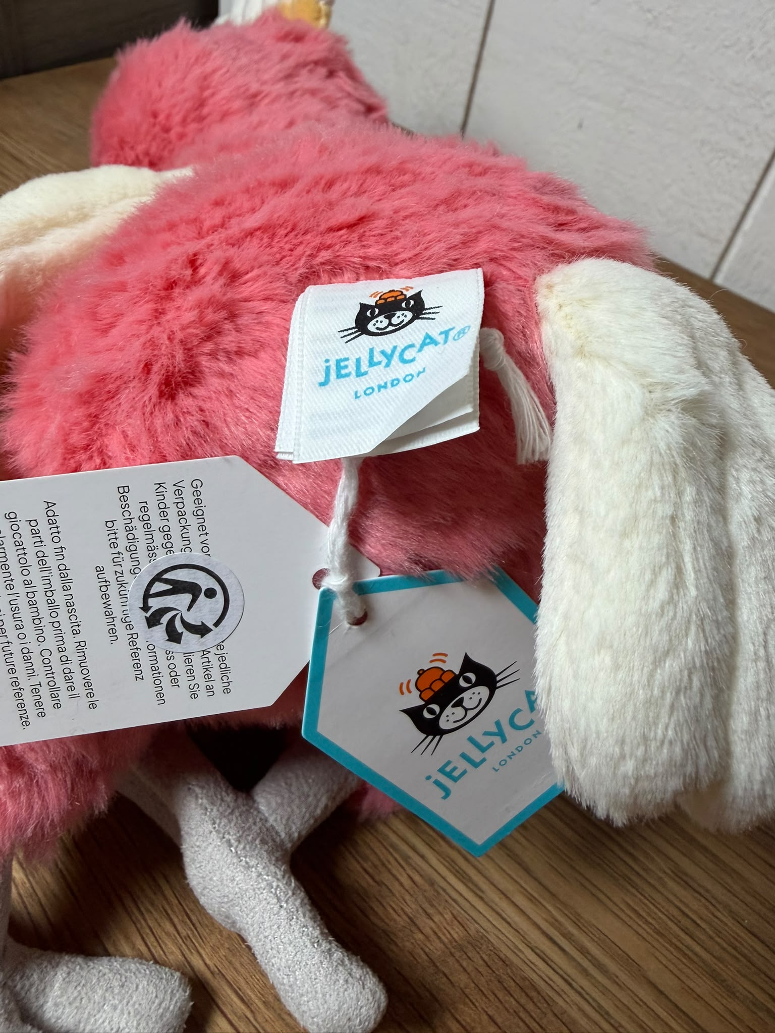 Jellycat Squawkatoo