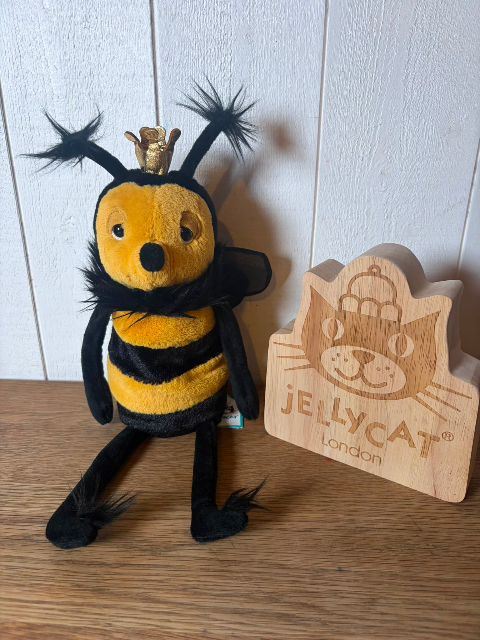 Jellycat Queen Bee