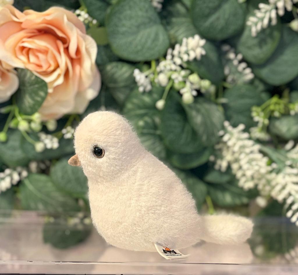 Birdling Dove
