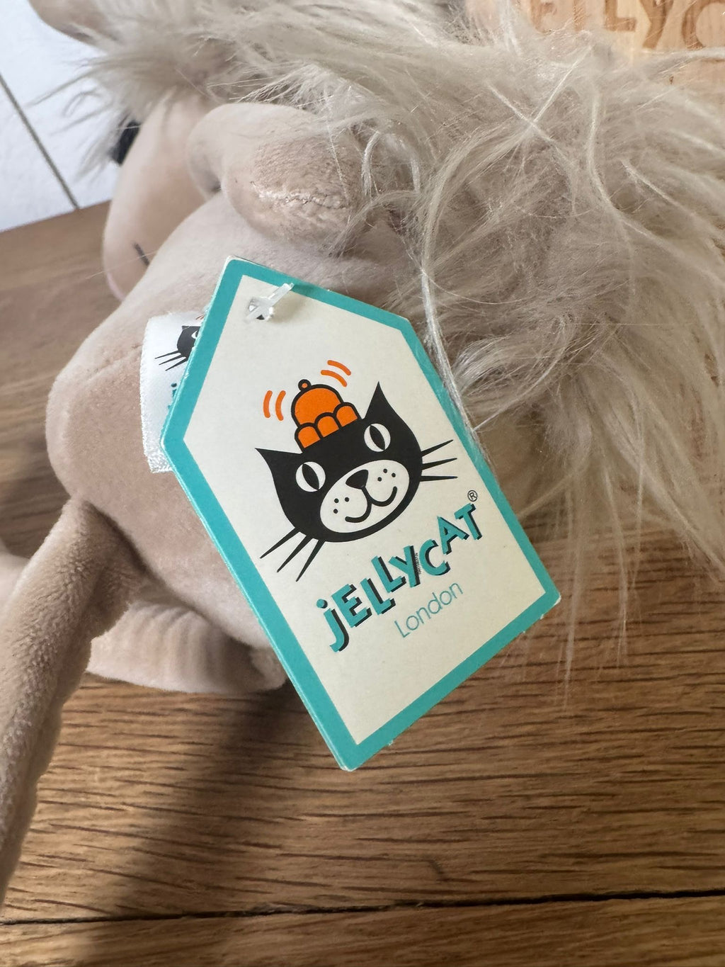 Jellycat Swellegent Vivien Hare