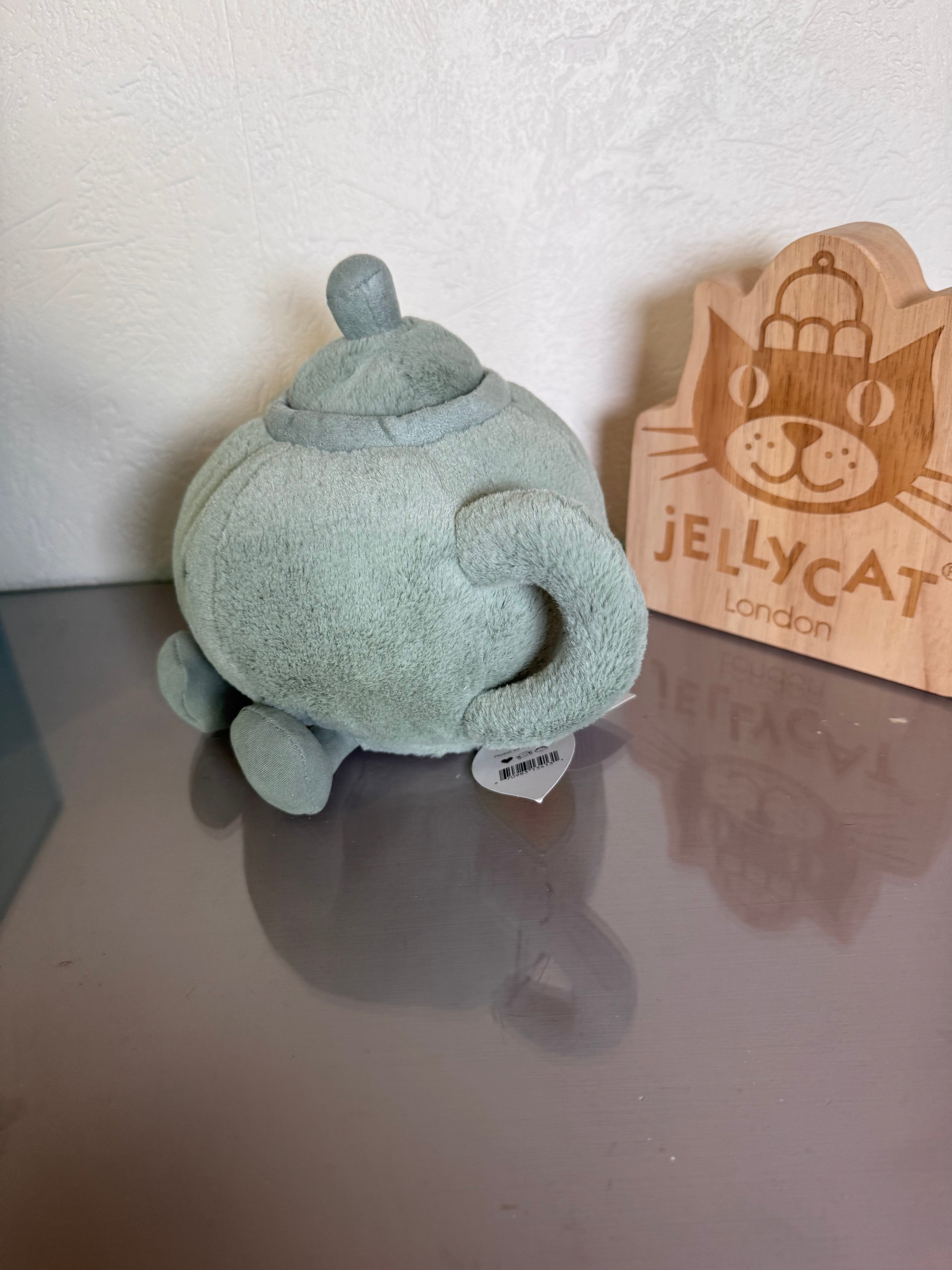 Amuseable Teapot