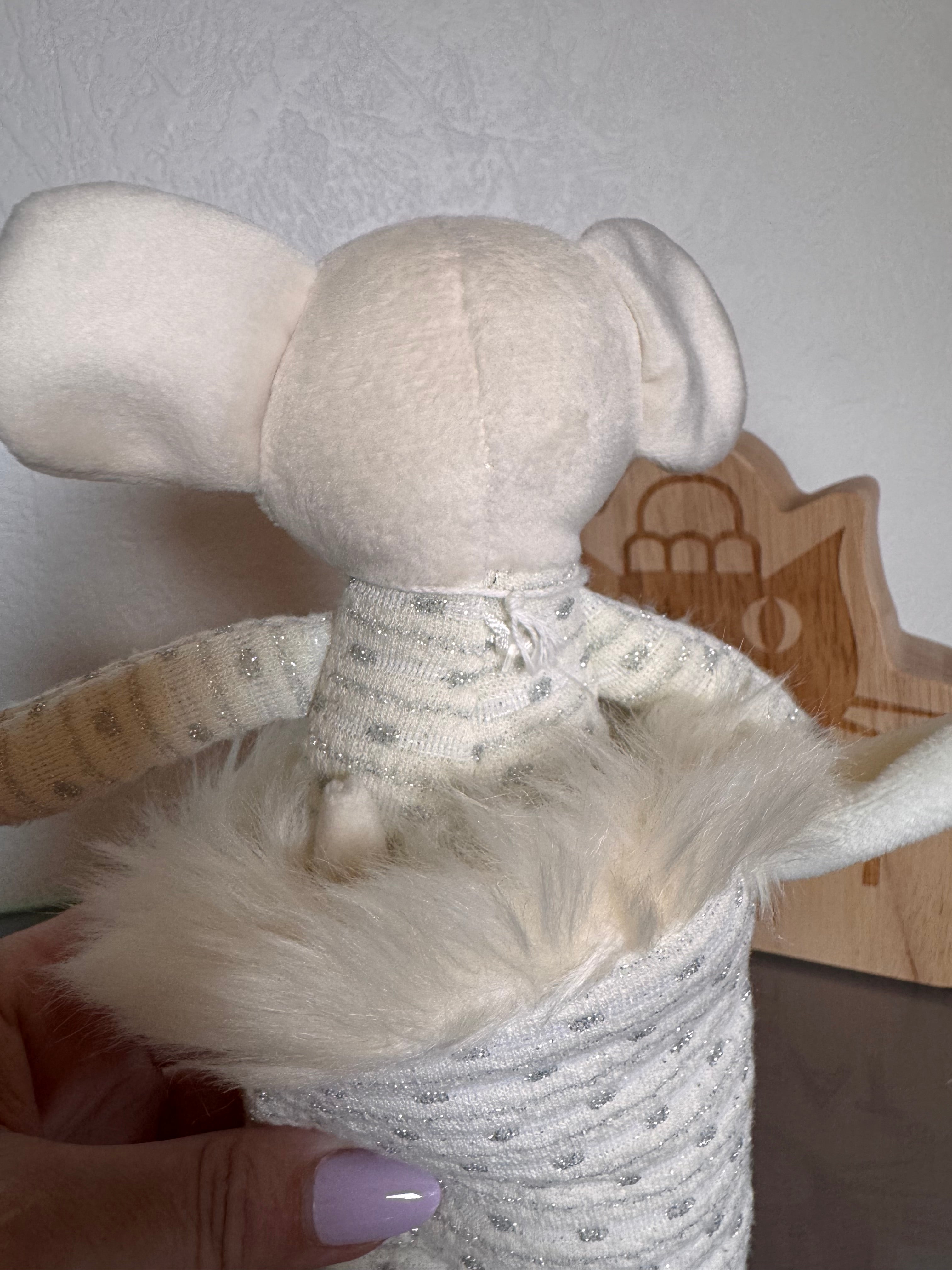 Shimmer Stocking Mouse