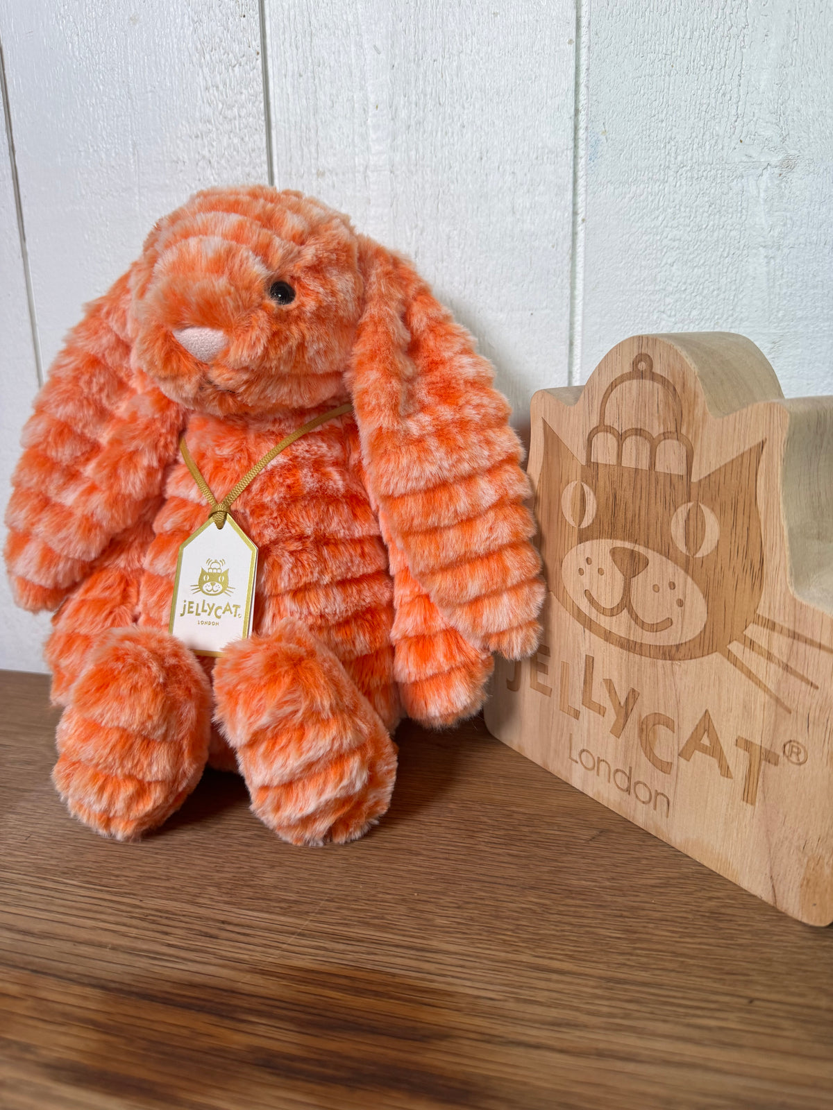 Jellycat Fizzleskip Bunny