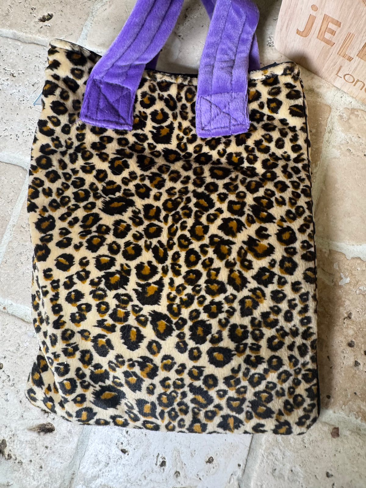 Jellycat Hayley Holdall
