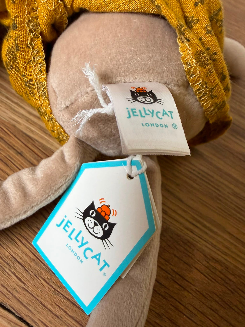 Jellycat Coquette Cutie Bunny- Yellow