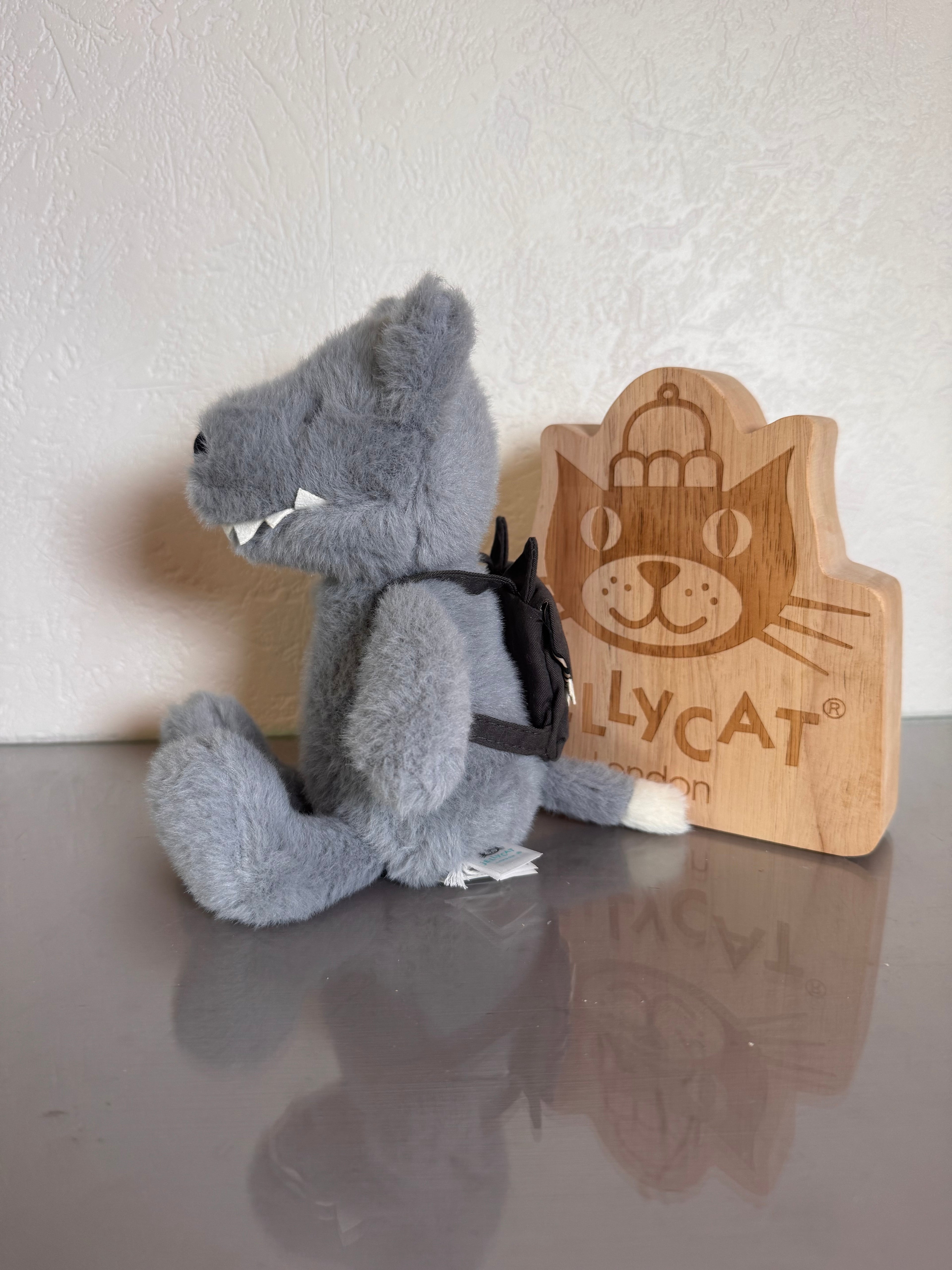Backpack Wolf