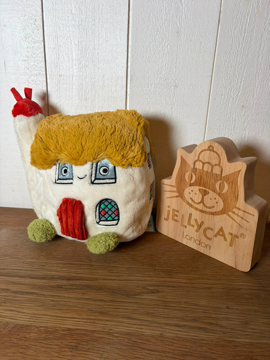 Jellycat Bonny Cottage Activity Toy