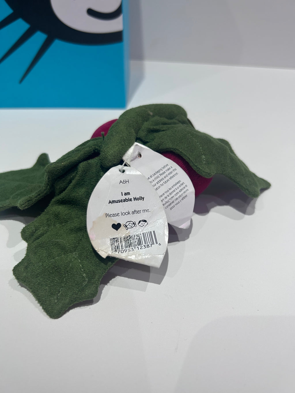 Jellycat Amuseable Holly - Damaged tags