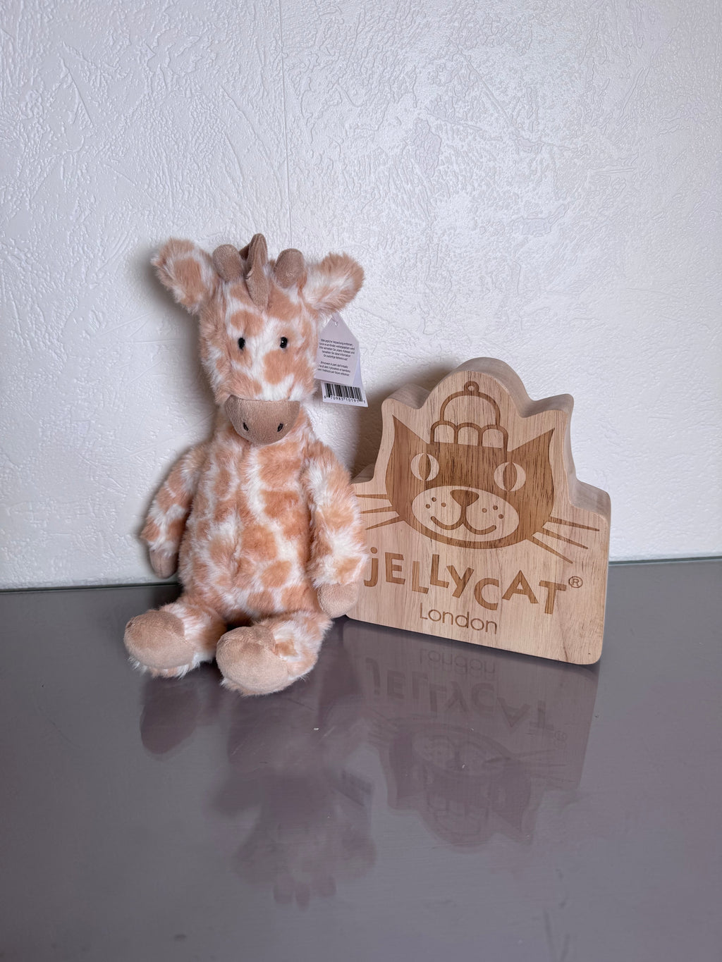 Medium Puffles Giraffe
