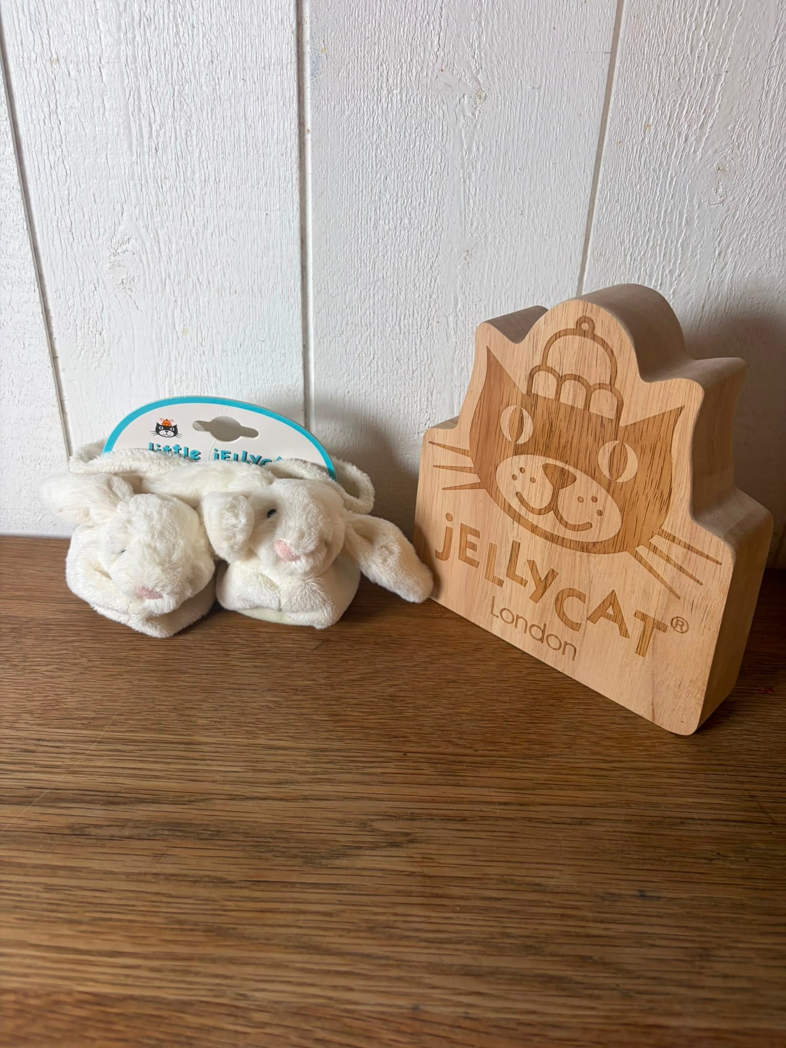 Jellycat Bashful Cream Bunny booties
