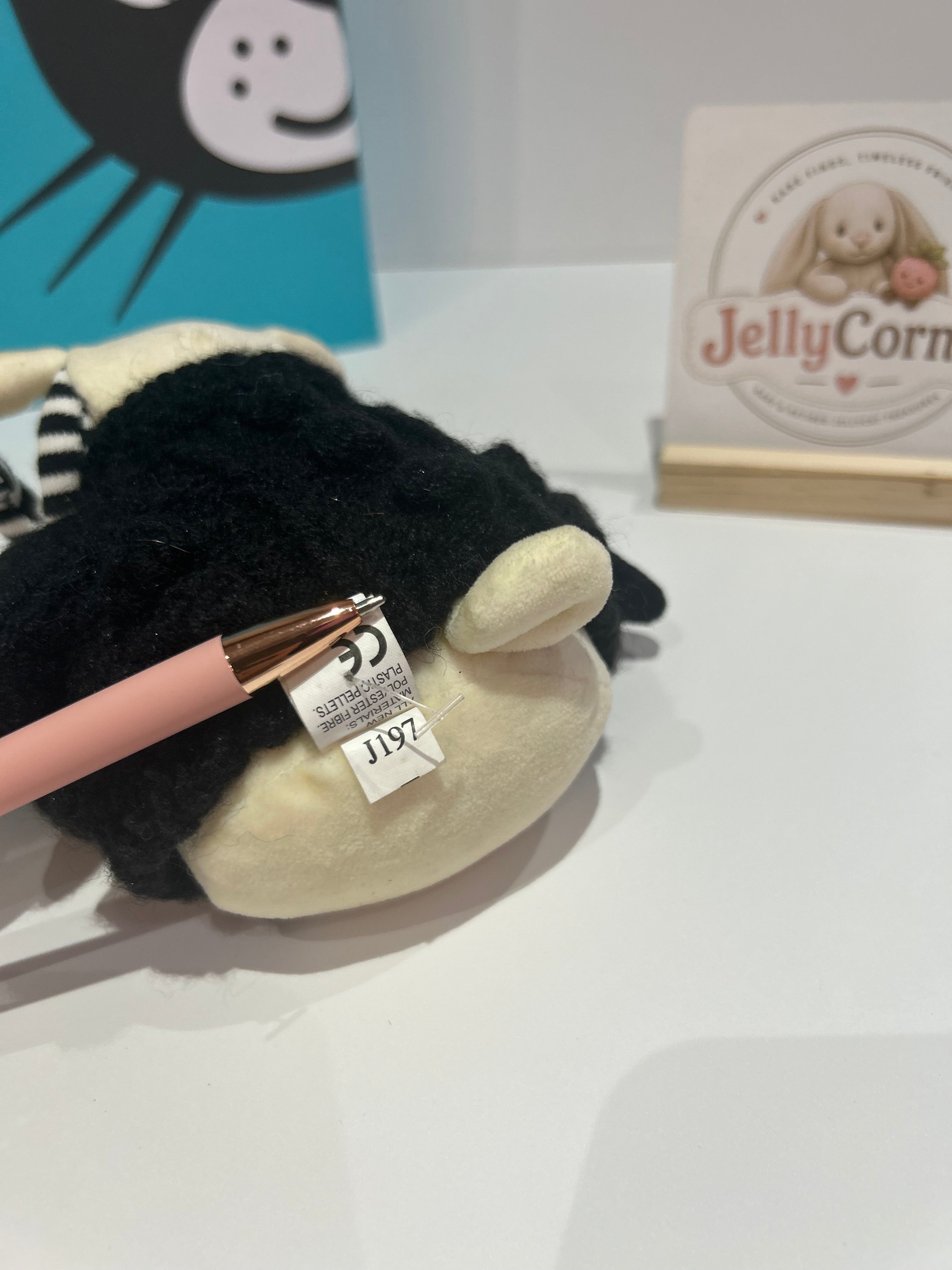 Jellycat Pullover Darling