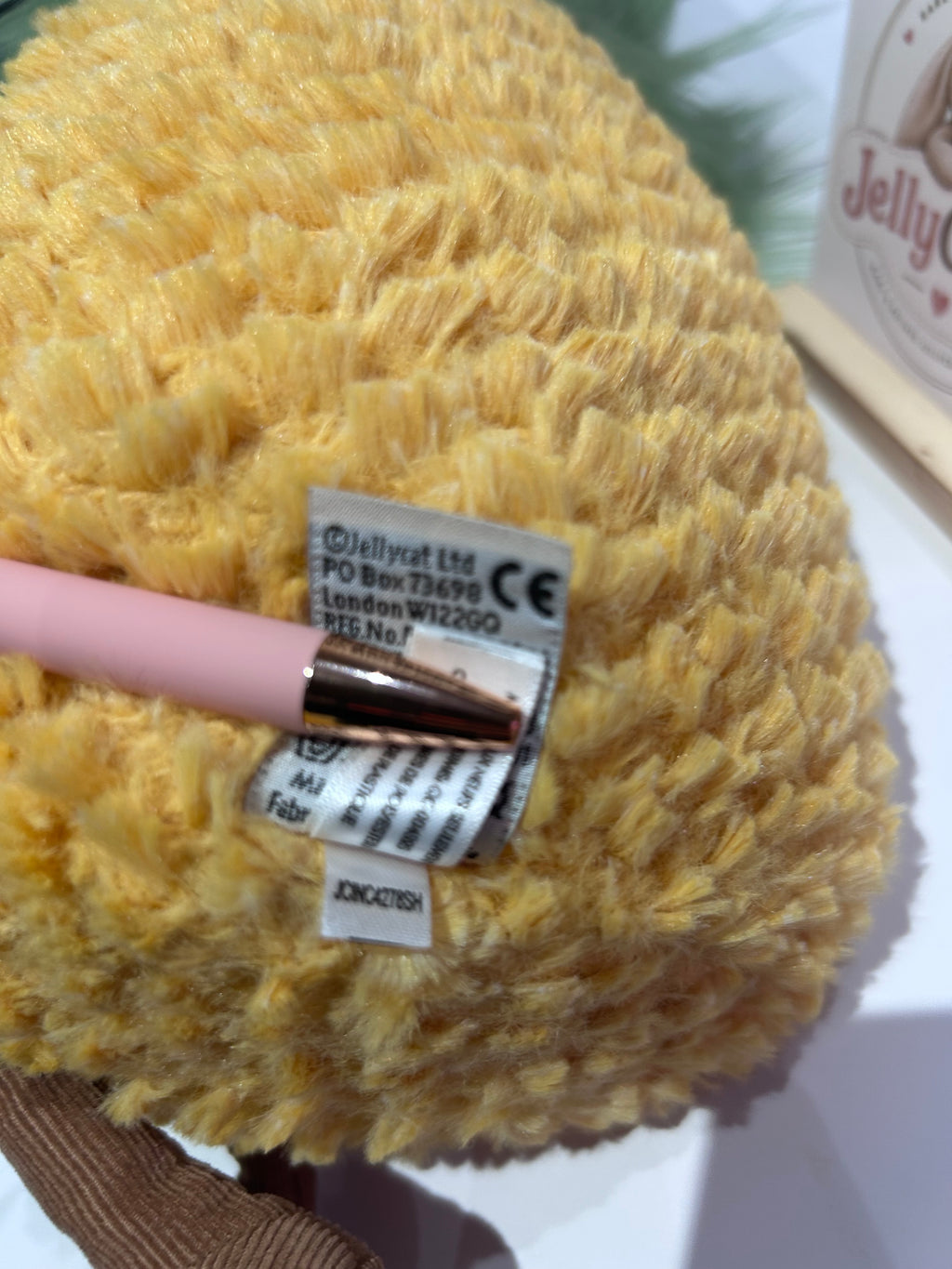 Amuseable Large Pineapple