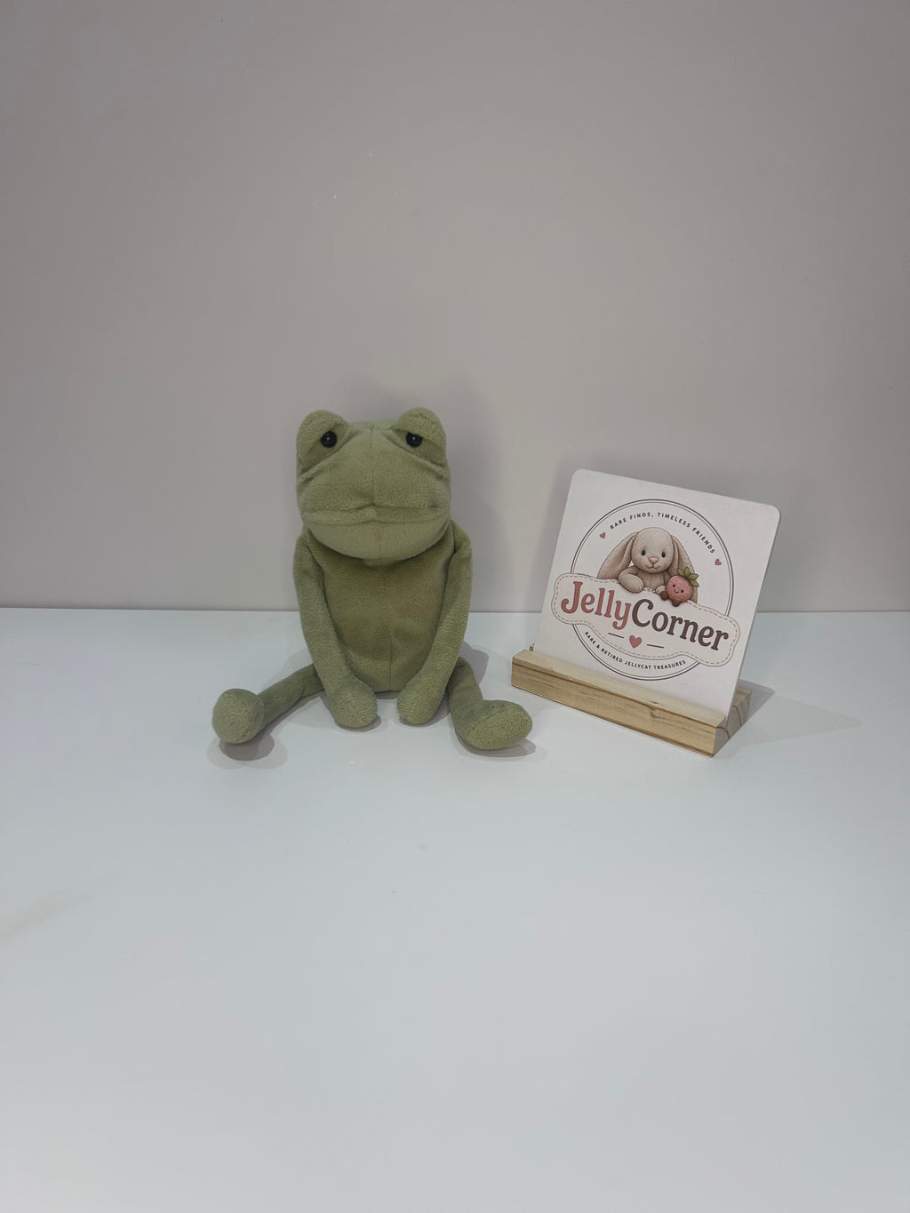 Heritage Little Fergus Frog