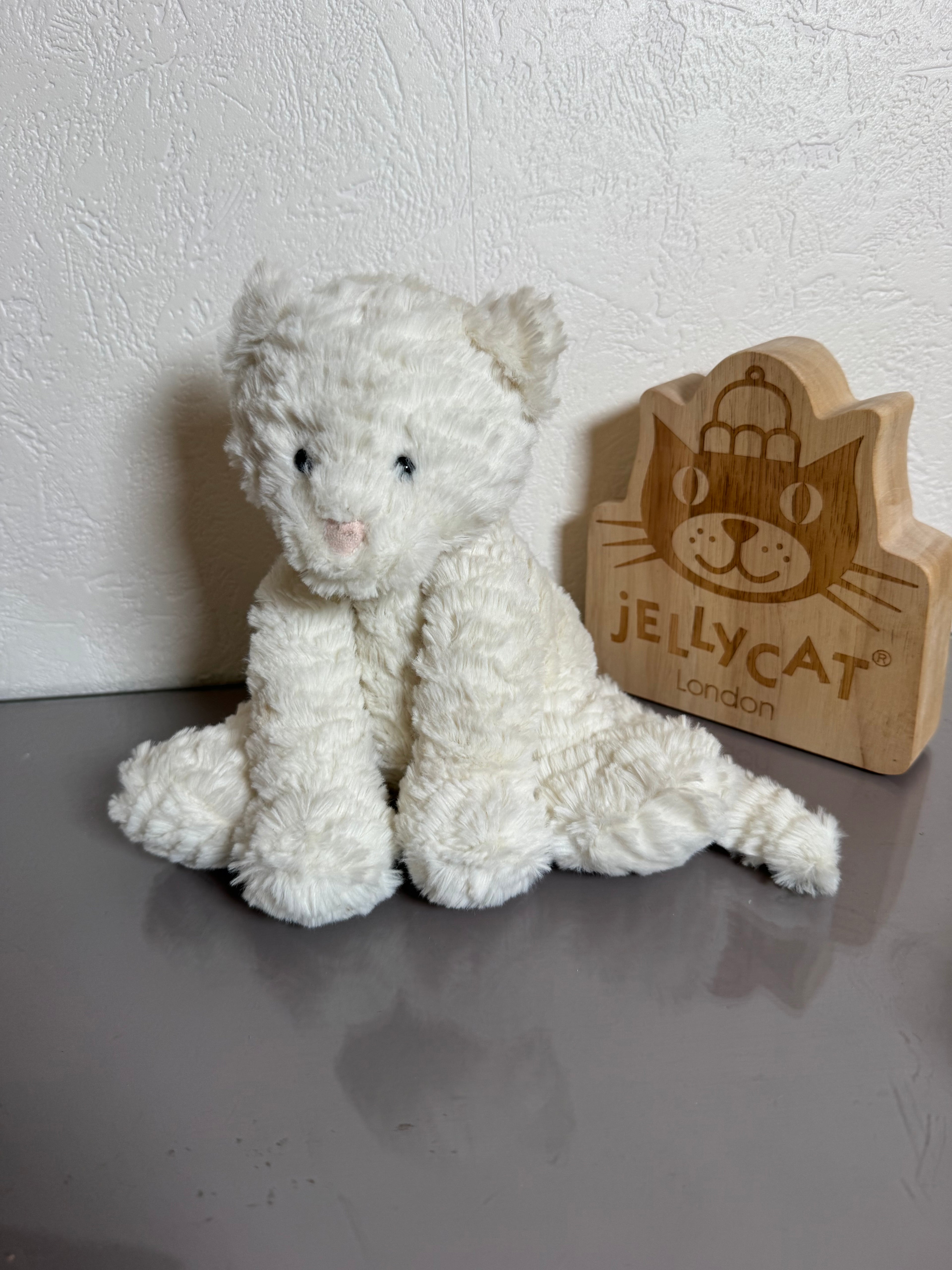 Jellycat Fuddlewuddle Cream Cat