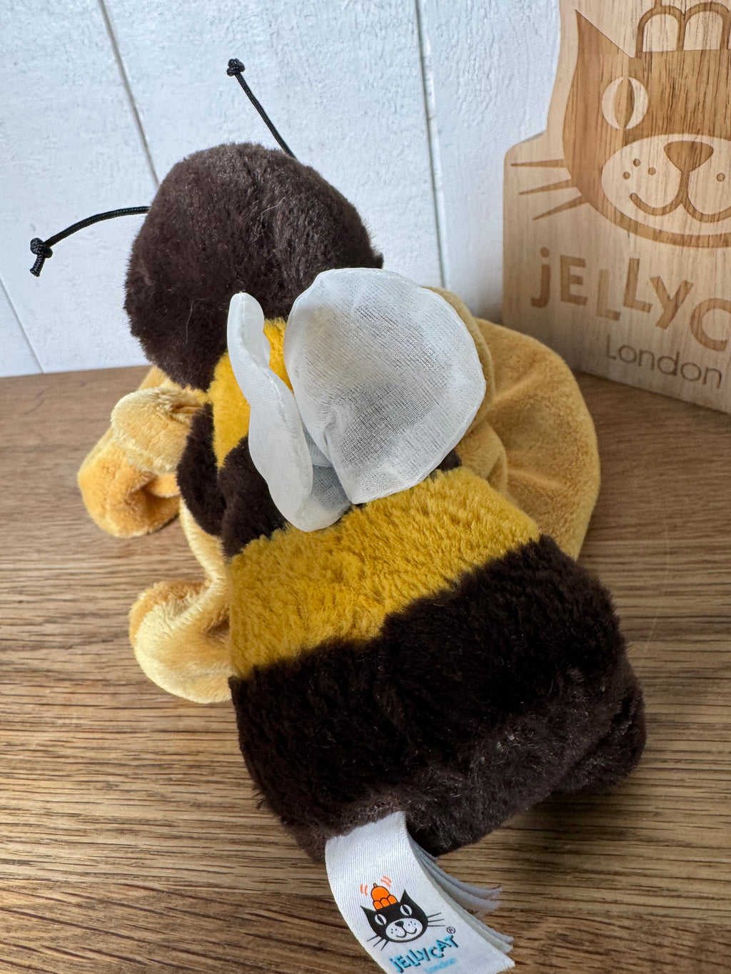 Bashful Bee Soother | Preloved 1