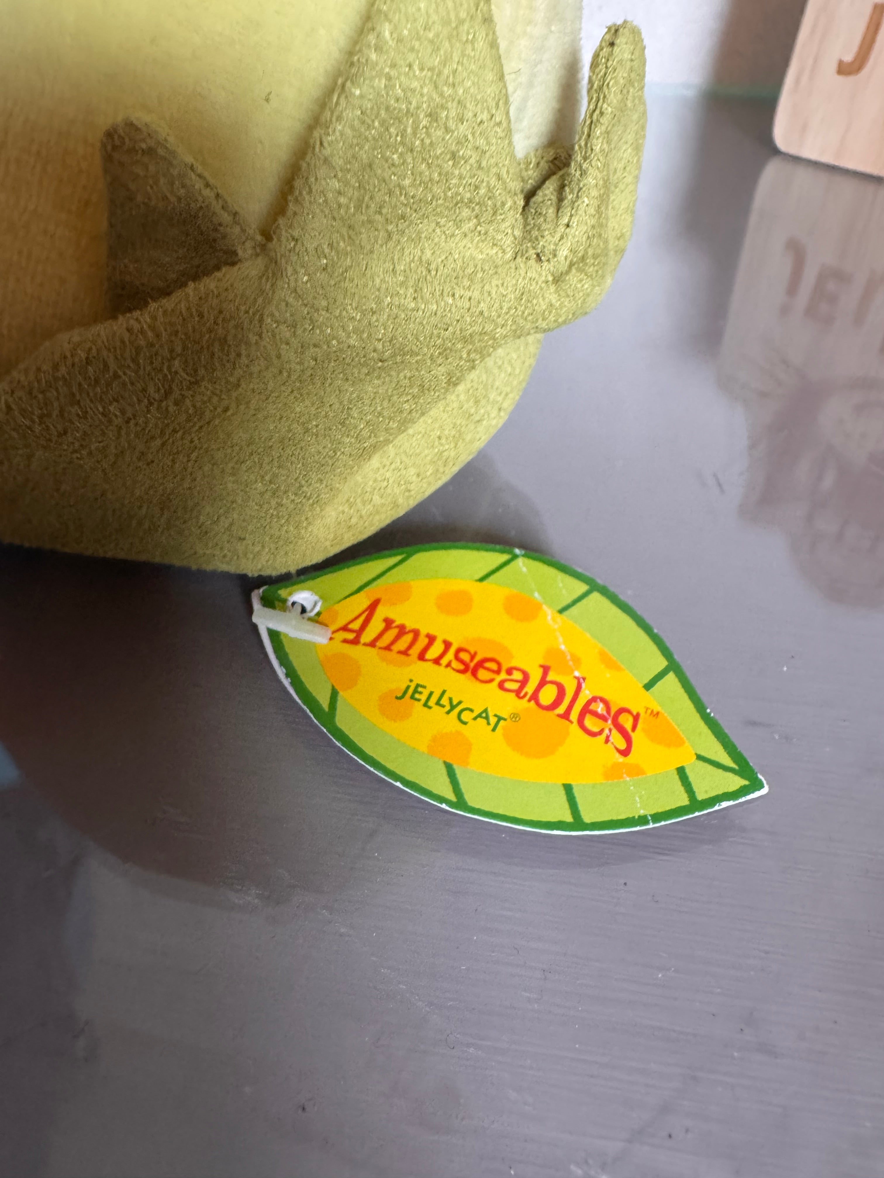 Amuseable Cobnut
