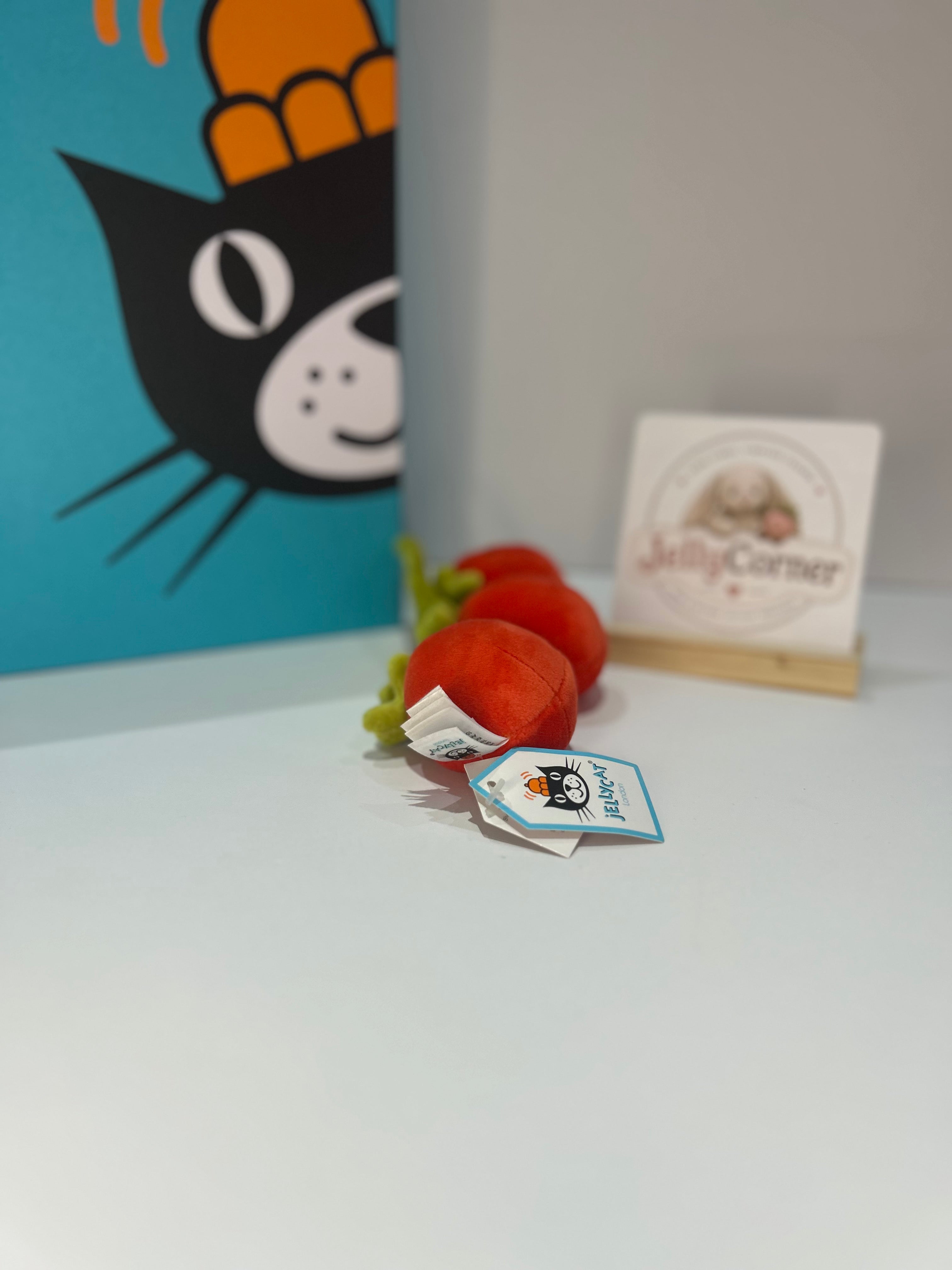 Vivacious Tomatoes