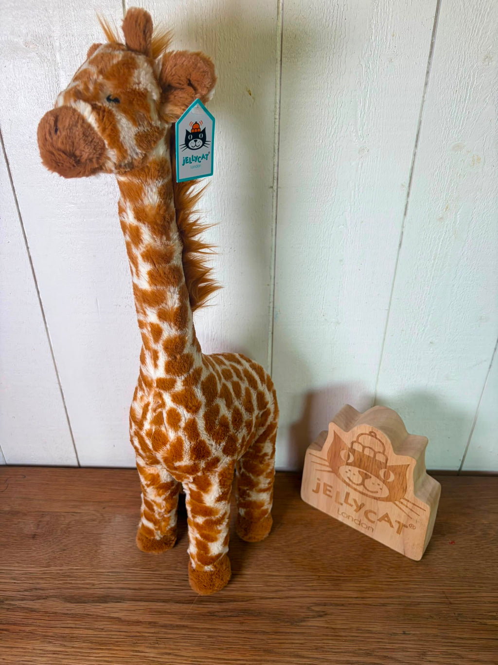 Jellycat Dakota Giraffe - Small