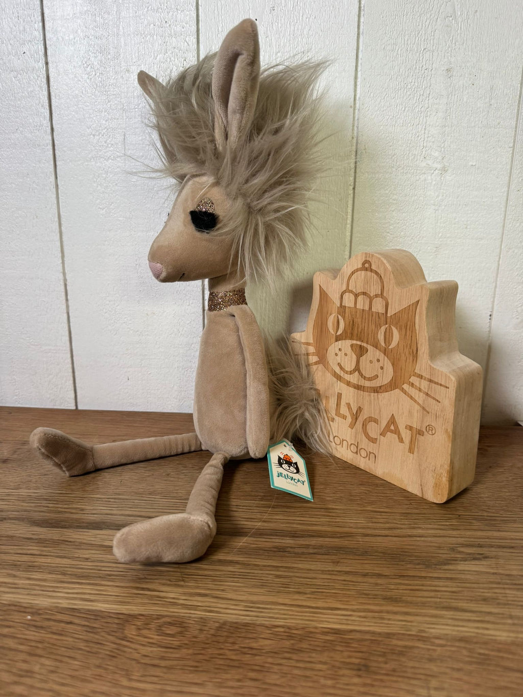 Jellycat Swellegent Vivien Hare